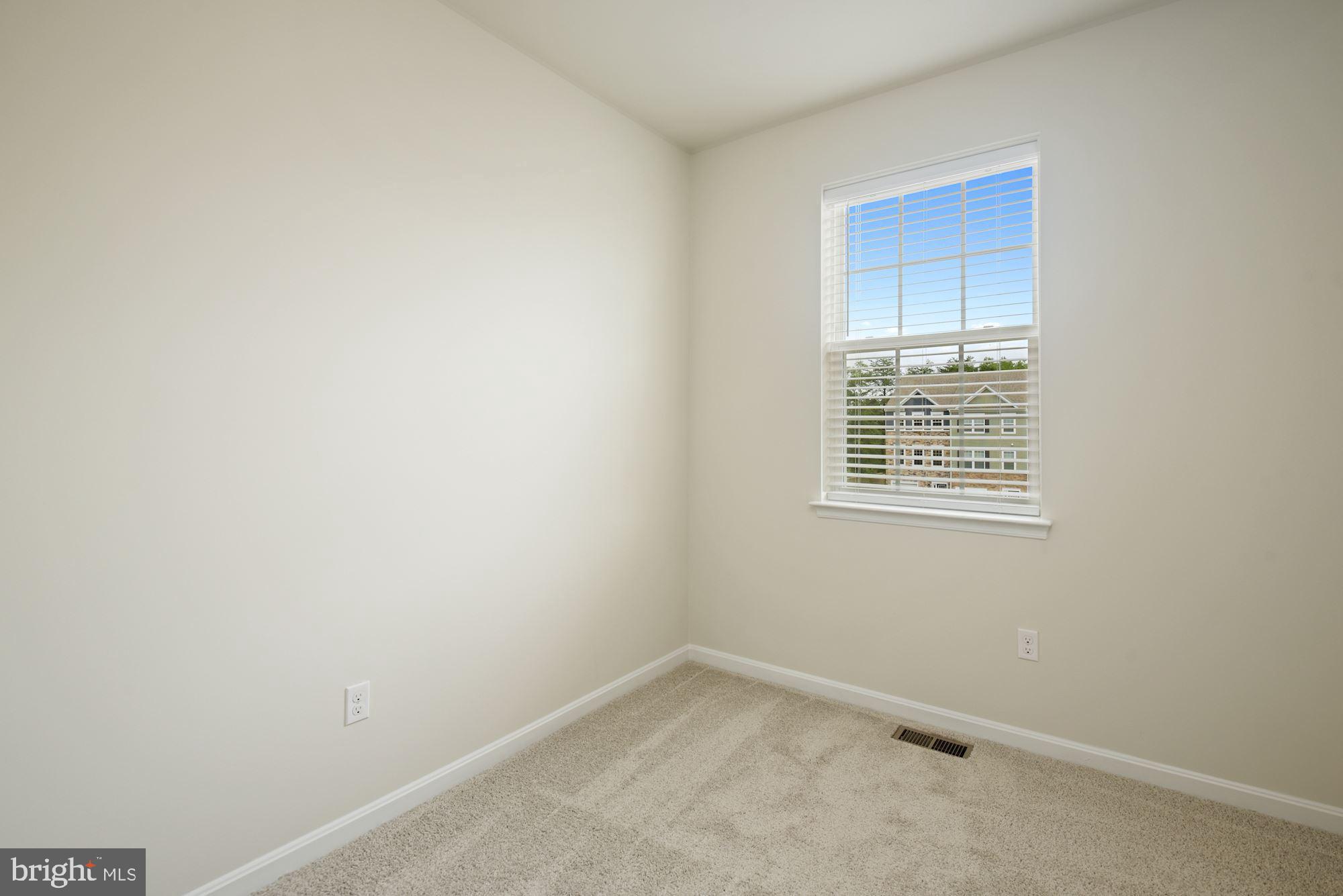 ODENTON TOWN CENTER - Residential Lease