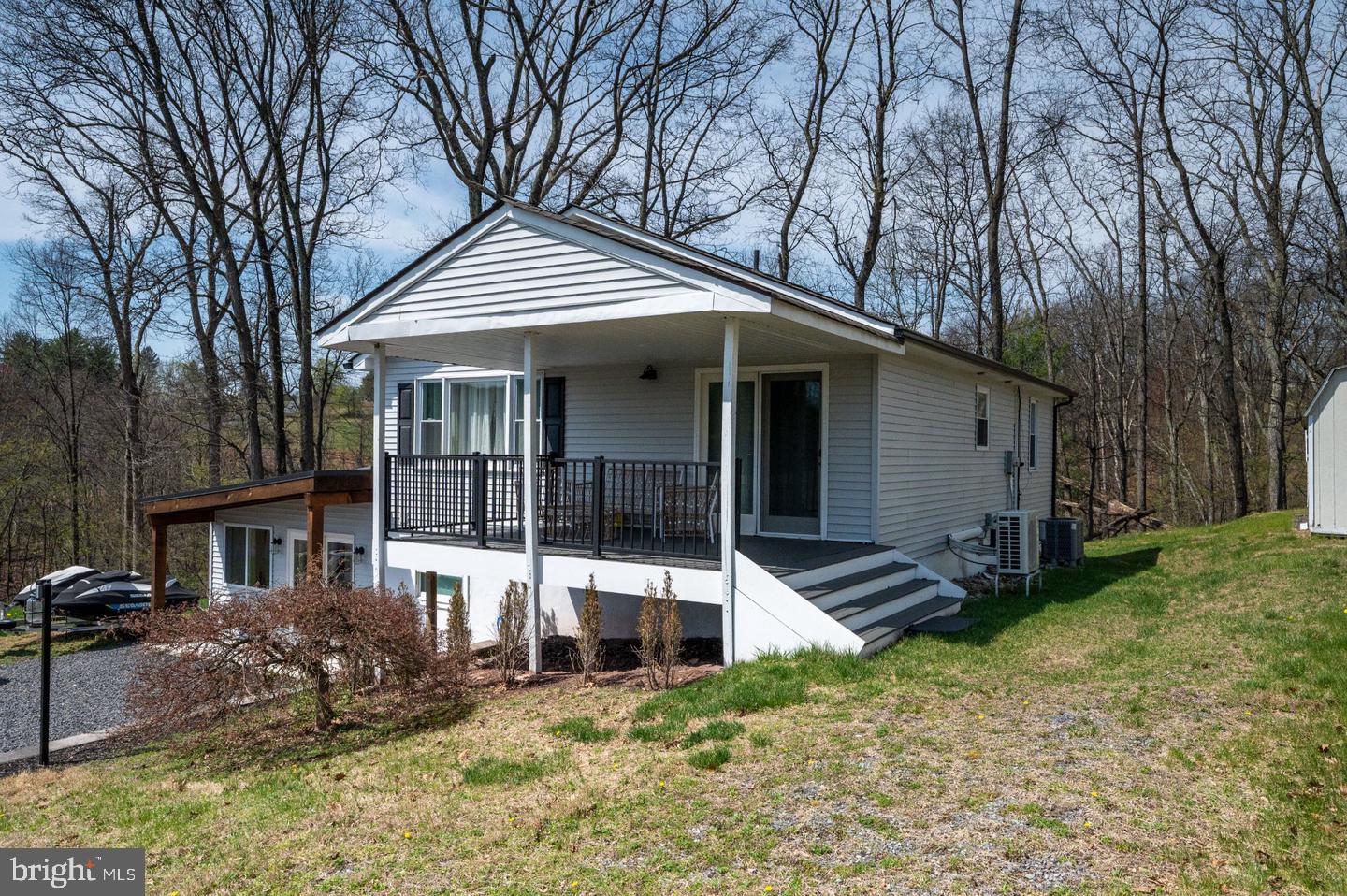 1342 STAG DRIVE