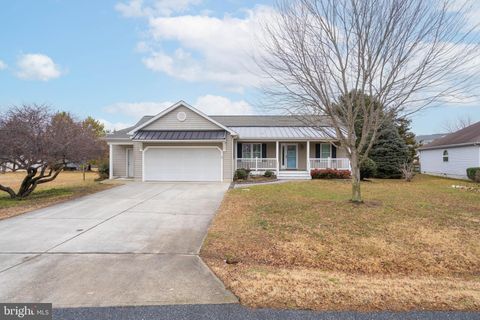 8 N ATLANTIC DRIVE LEWES DE 19958