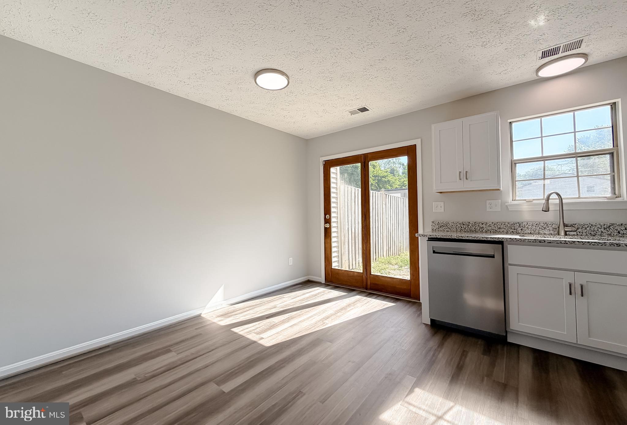 CARROLLS GREEN - Residential