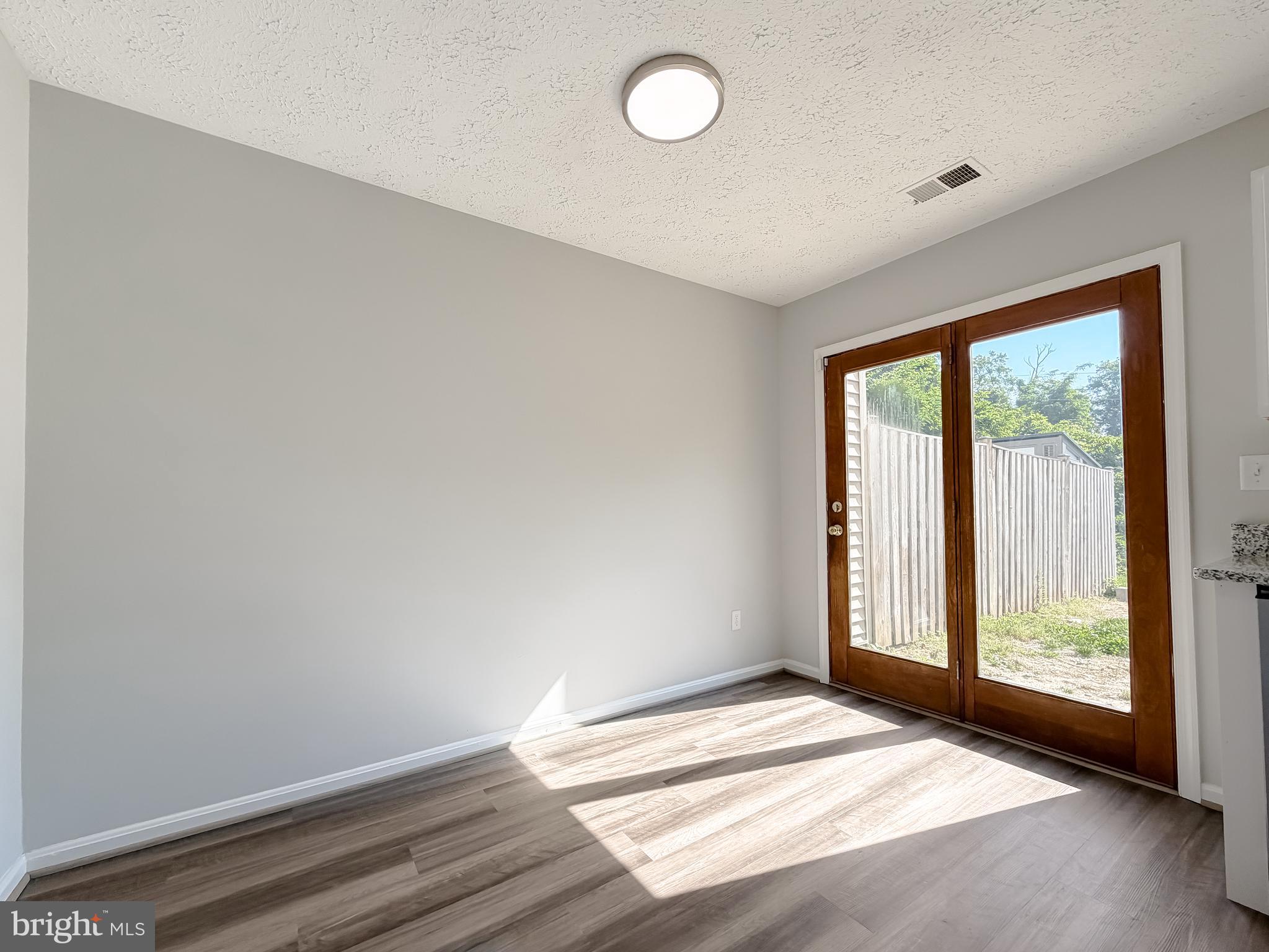 CARROLLS GREEN - Residential