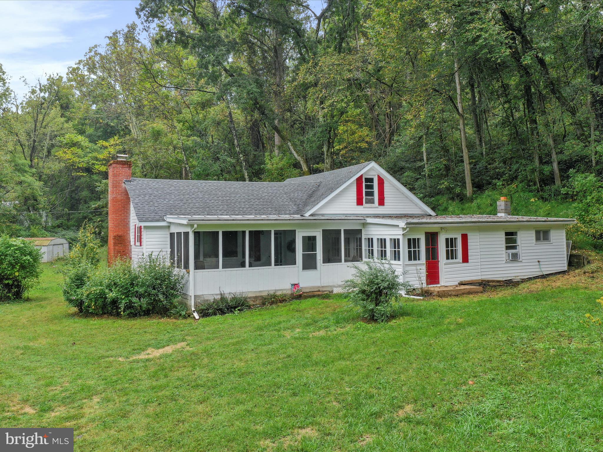 1485 COMPTON HOLLOW ROAD