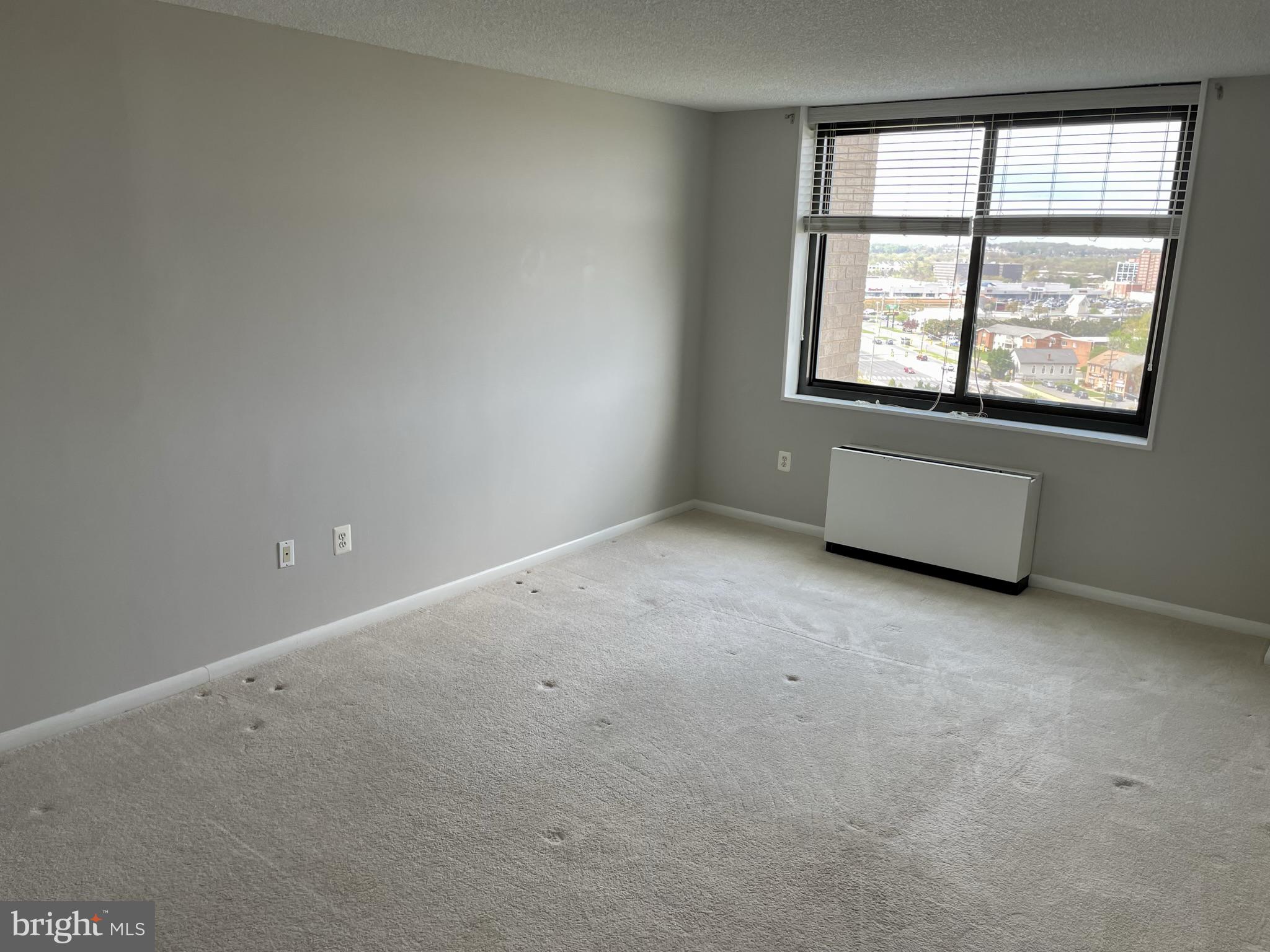 SKYLINE PLAZA - Residential Lease