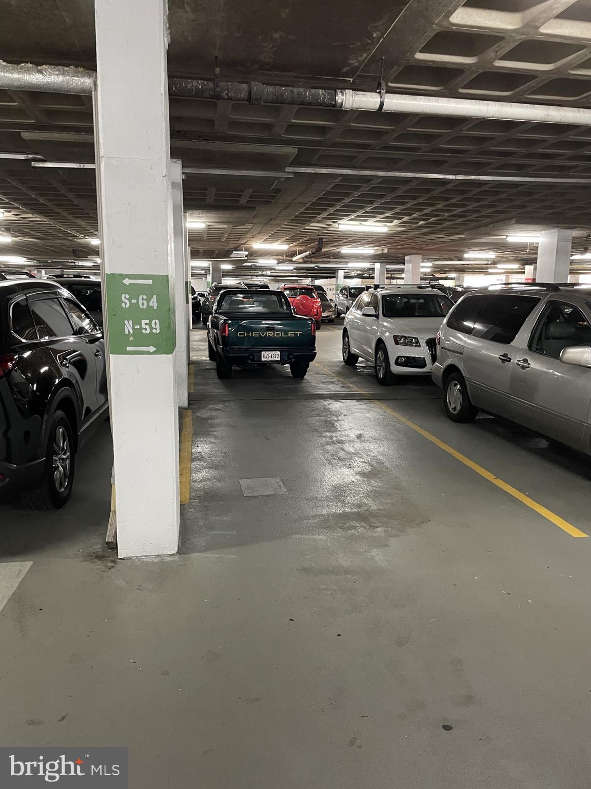 SKYLINE PLAZA - Residential Lease