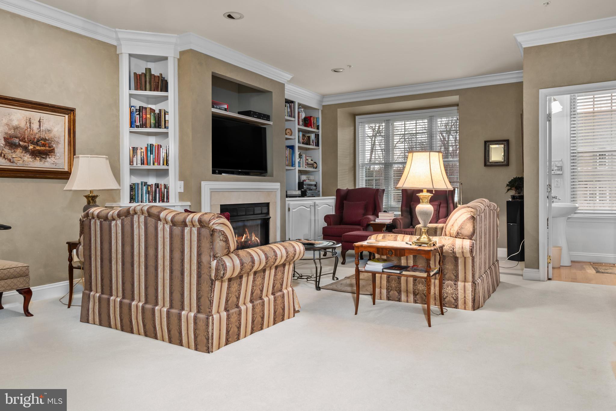 ST ANDREWS CONDOMINIUMS AT BAY HILLS - Residential