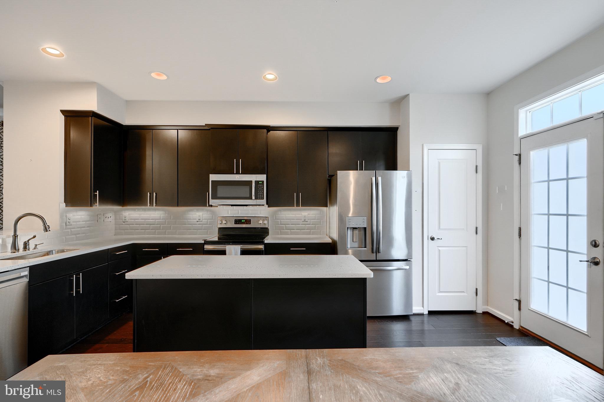 OLDHAM CROSSING - Residential