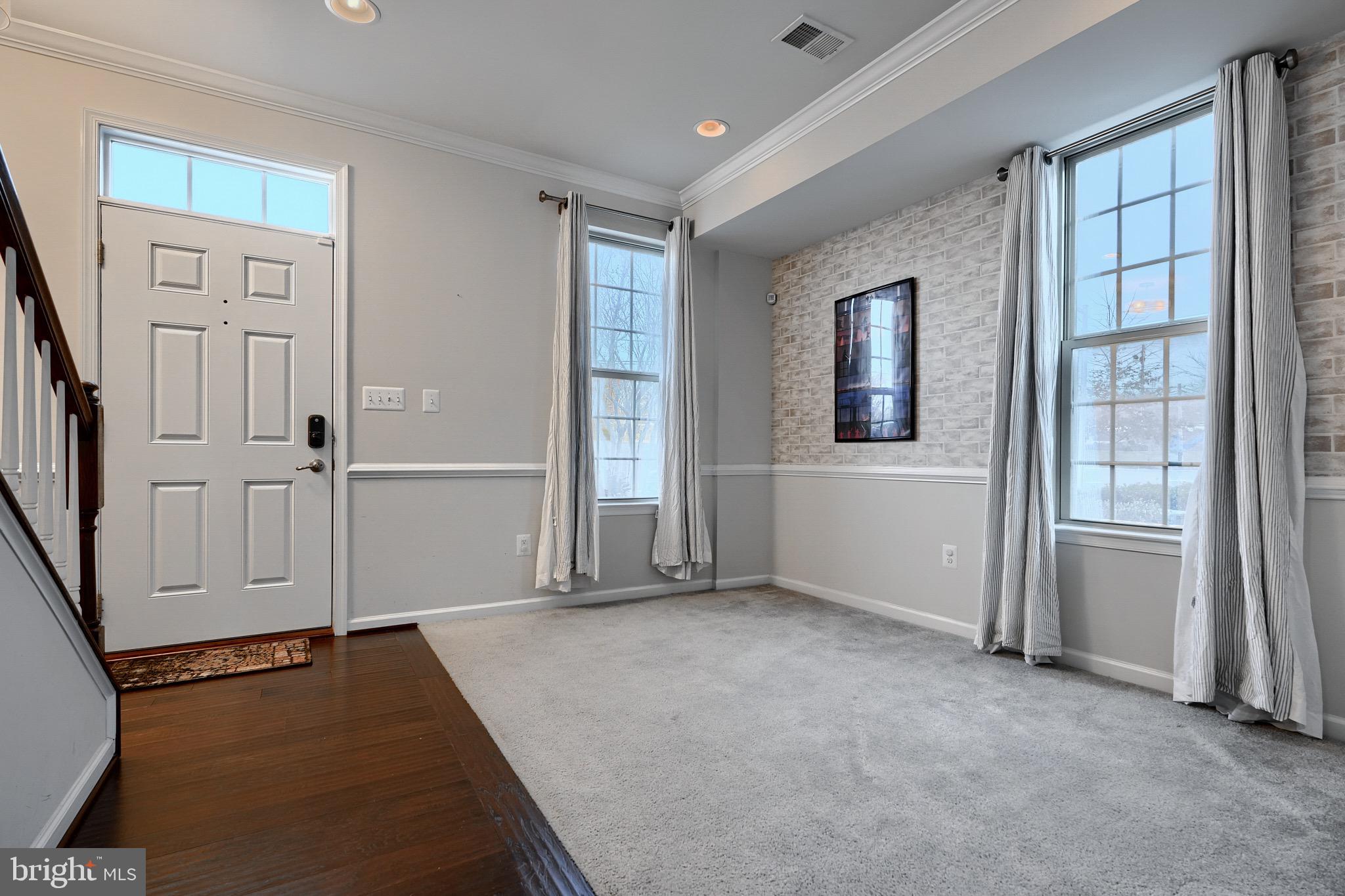 OLDHAM CROSSING - Residential