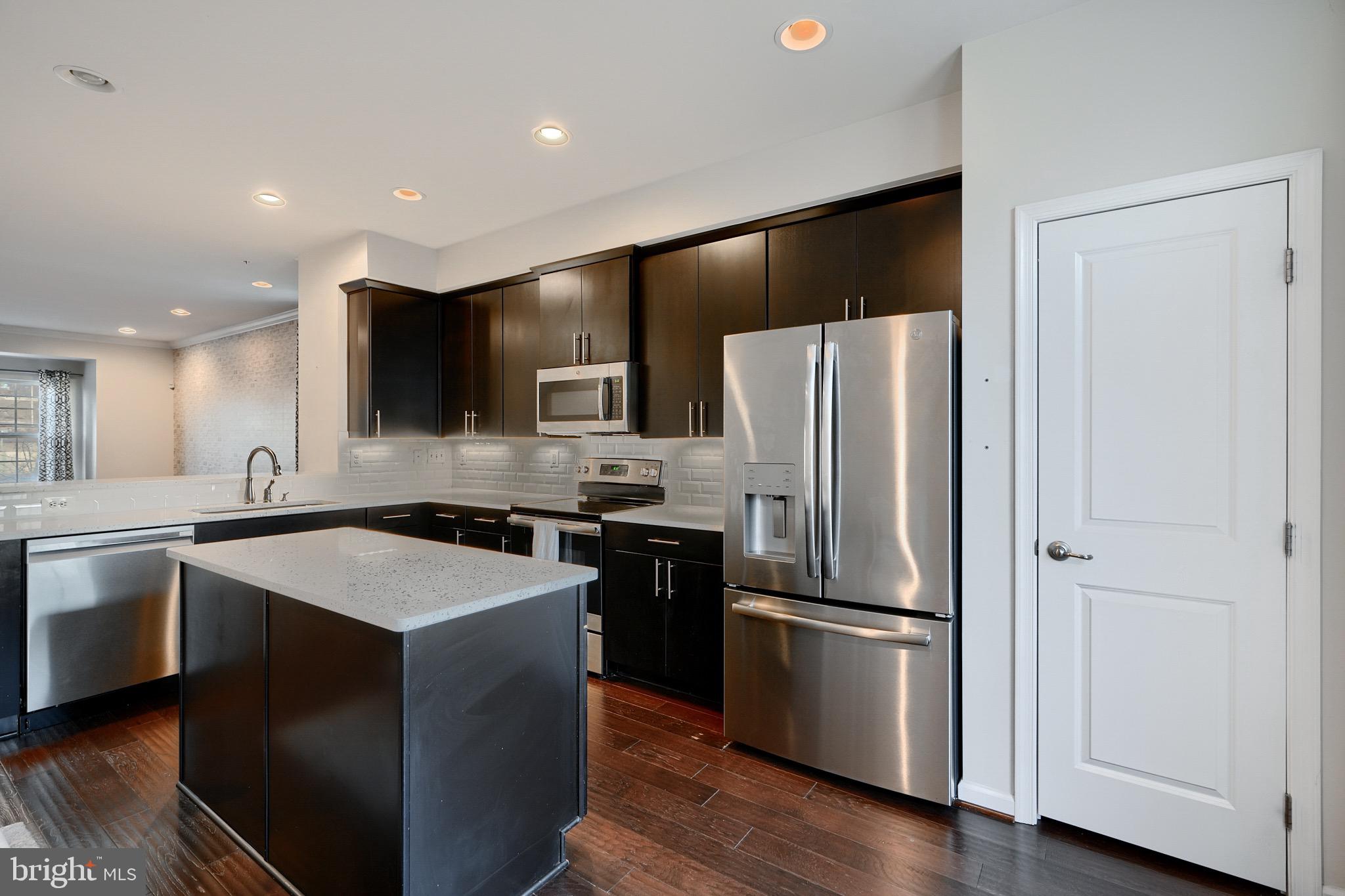 OLDHAM CROSSING - Residential
