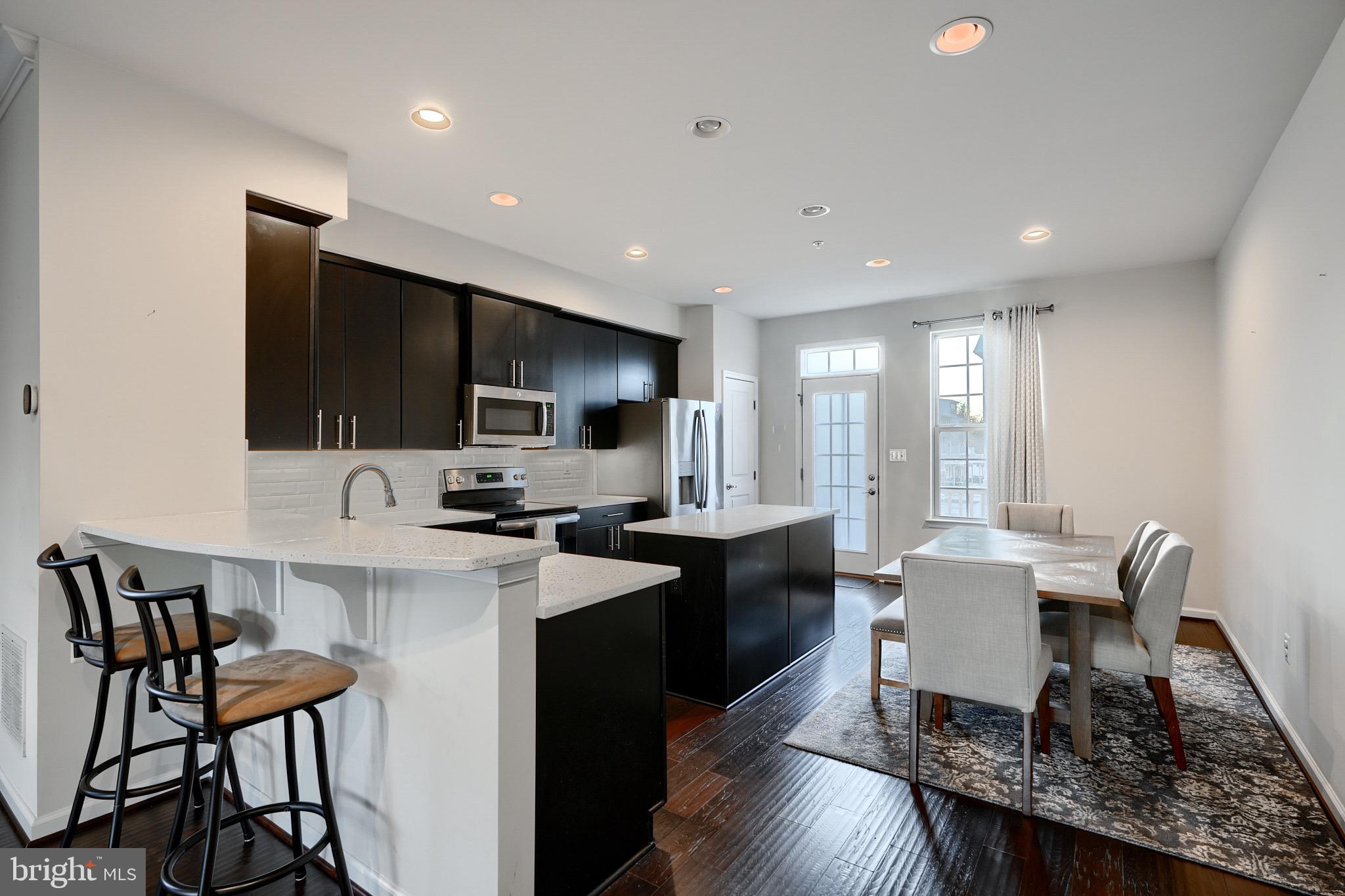 OLDHAM CROSSING - Residential