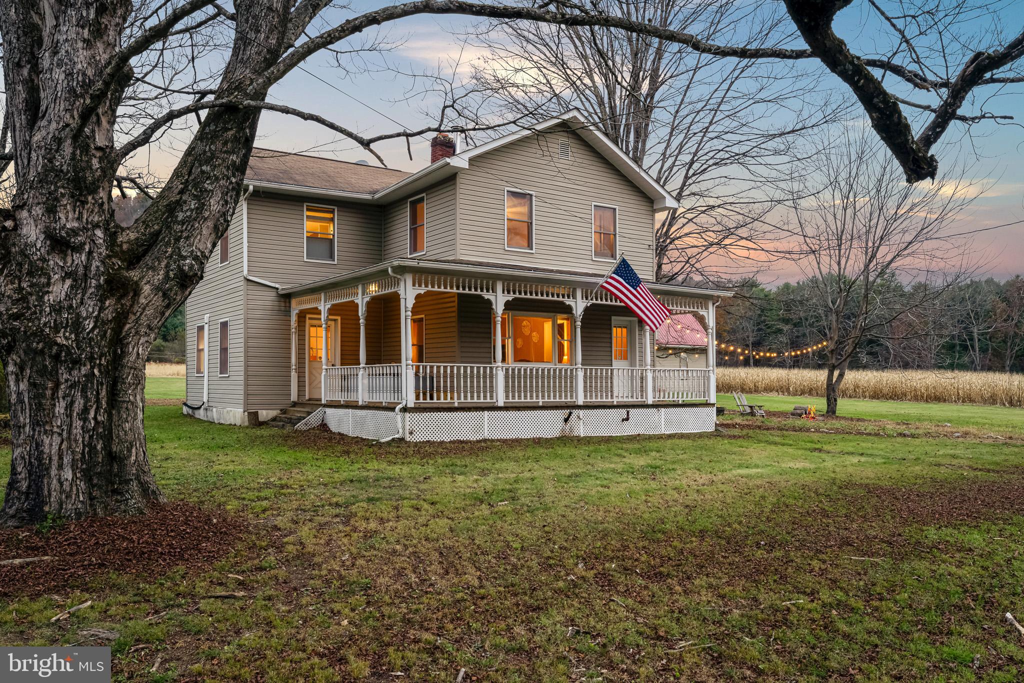 228 HUNTINGTON CREEK