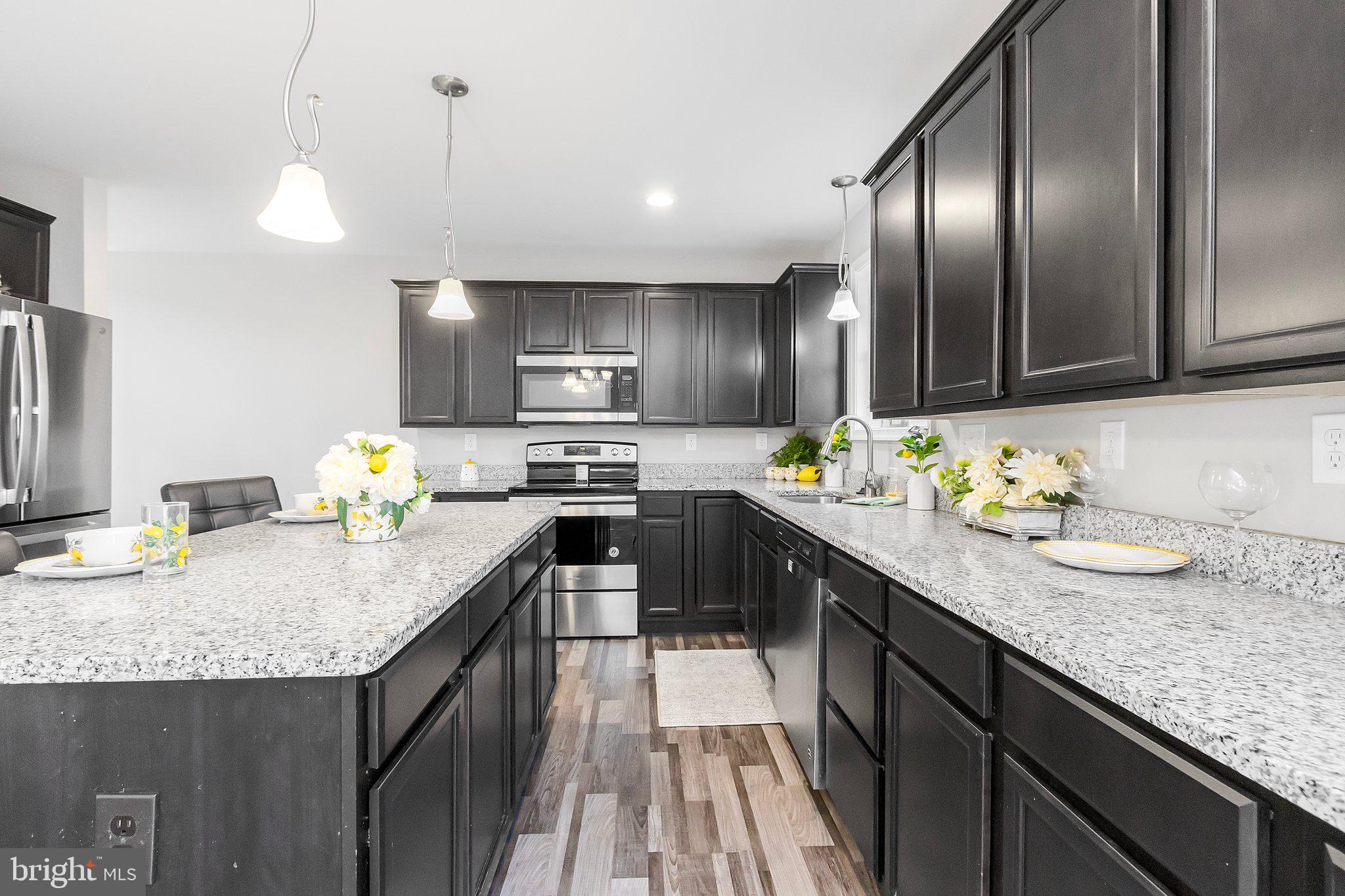 RED HILL - Residential