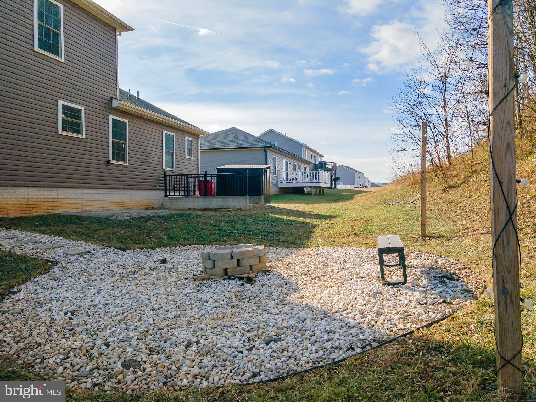 RED HILL - Residential