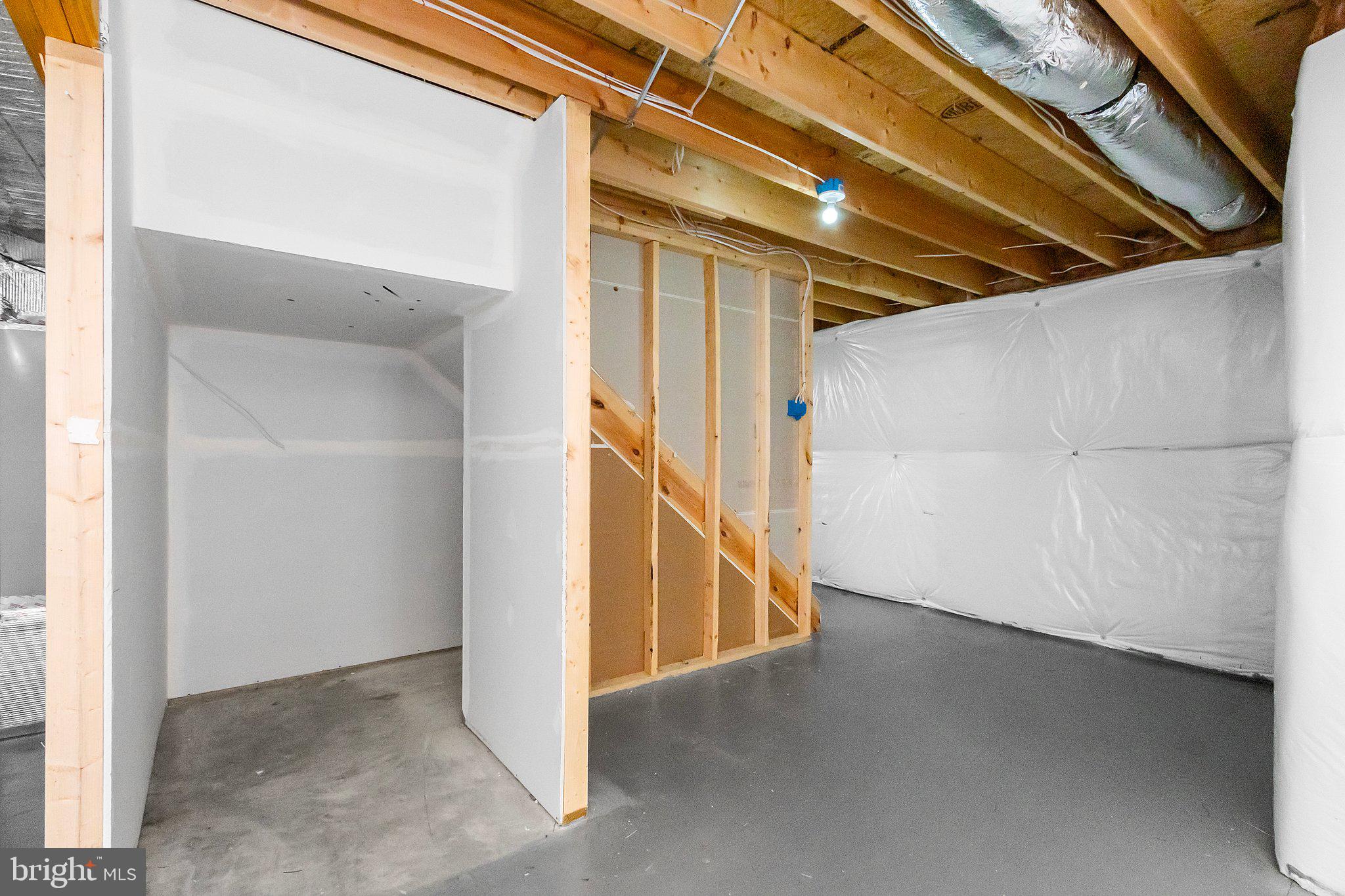 RED HILL - Residential