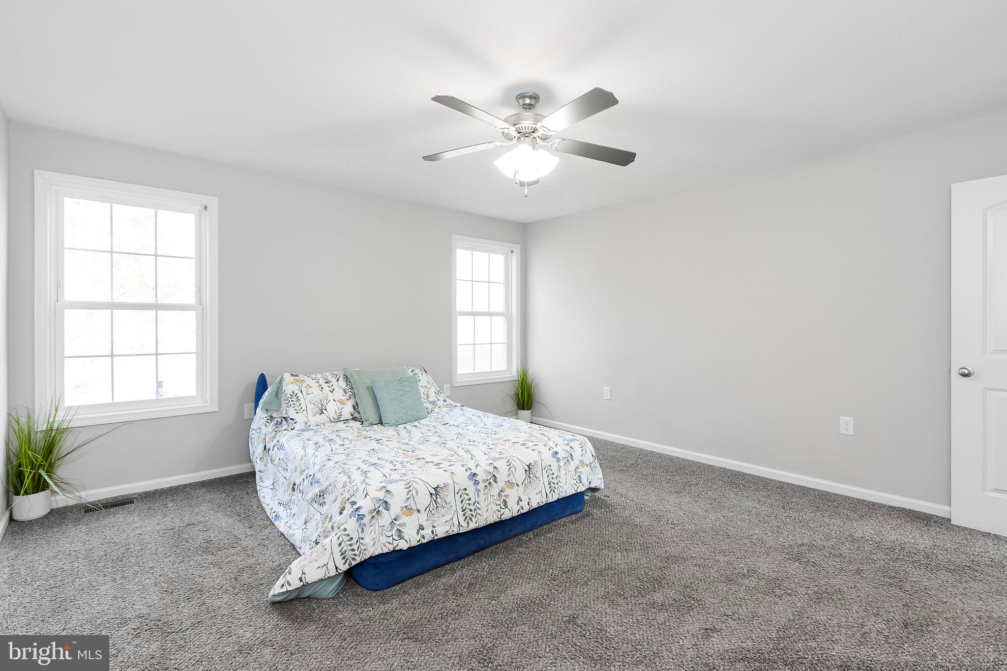 RED HILL - Residential