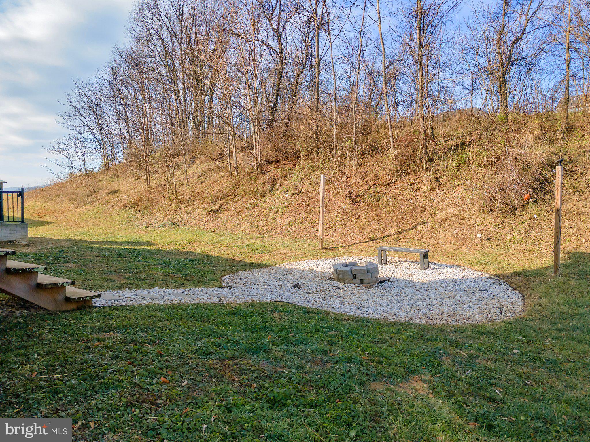 RED HILL - Residential