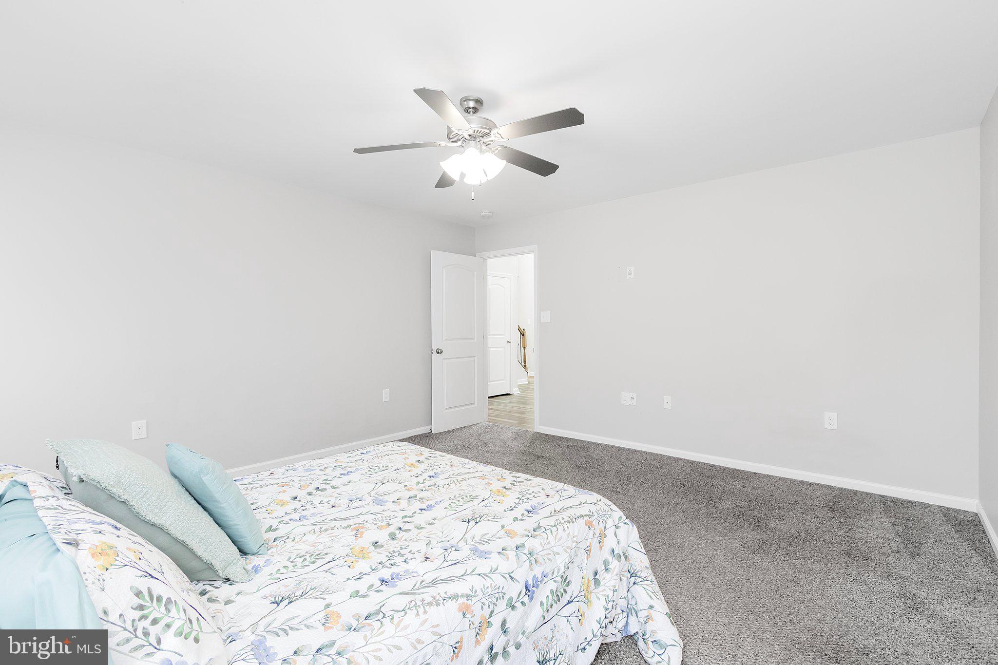 RED HILL - Residential