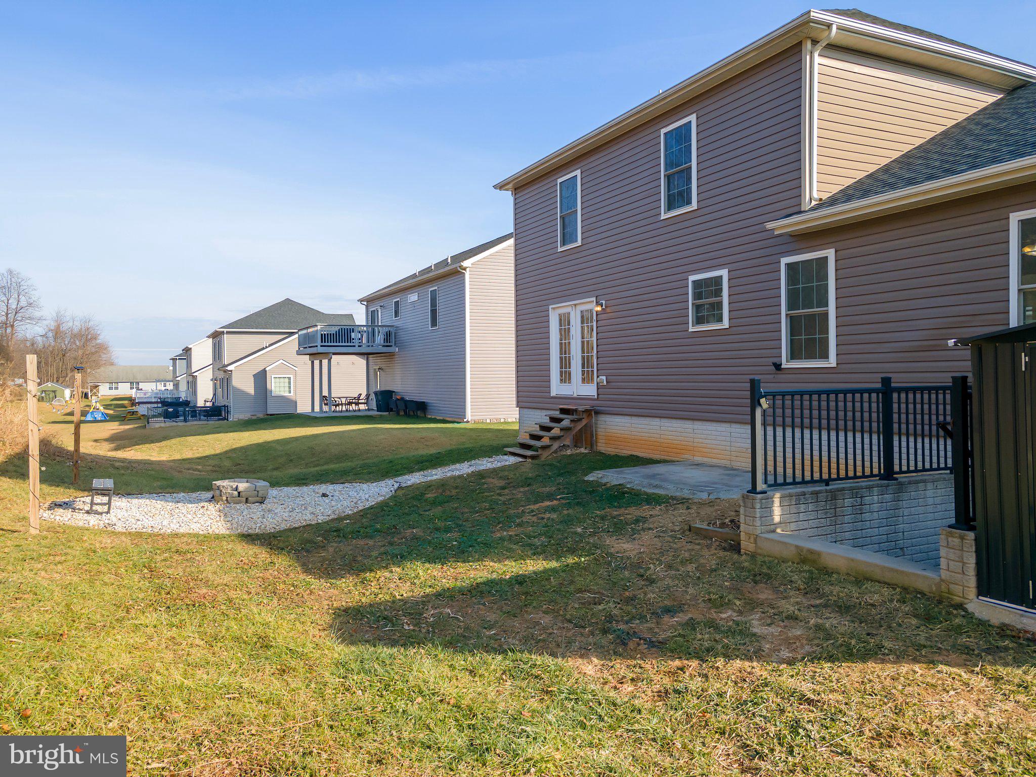 RED HILL - Residential