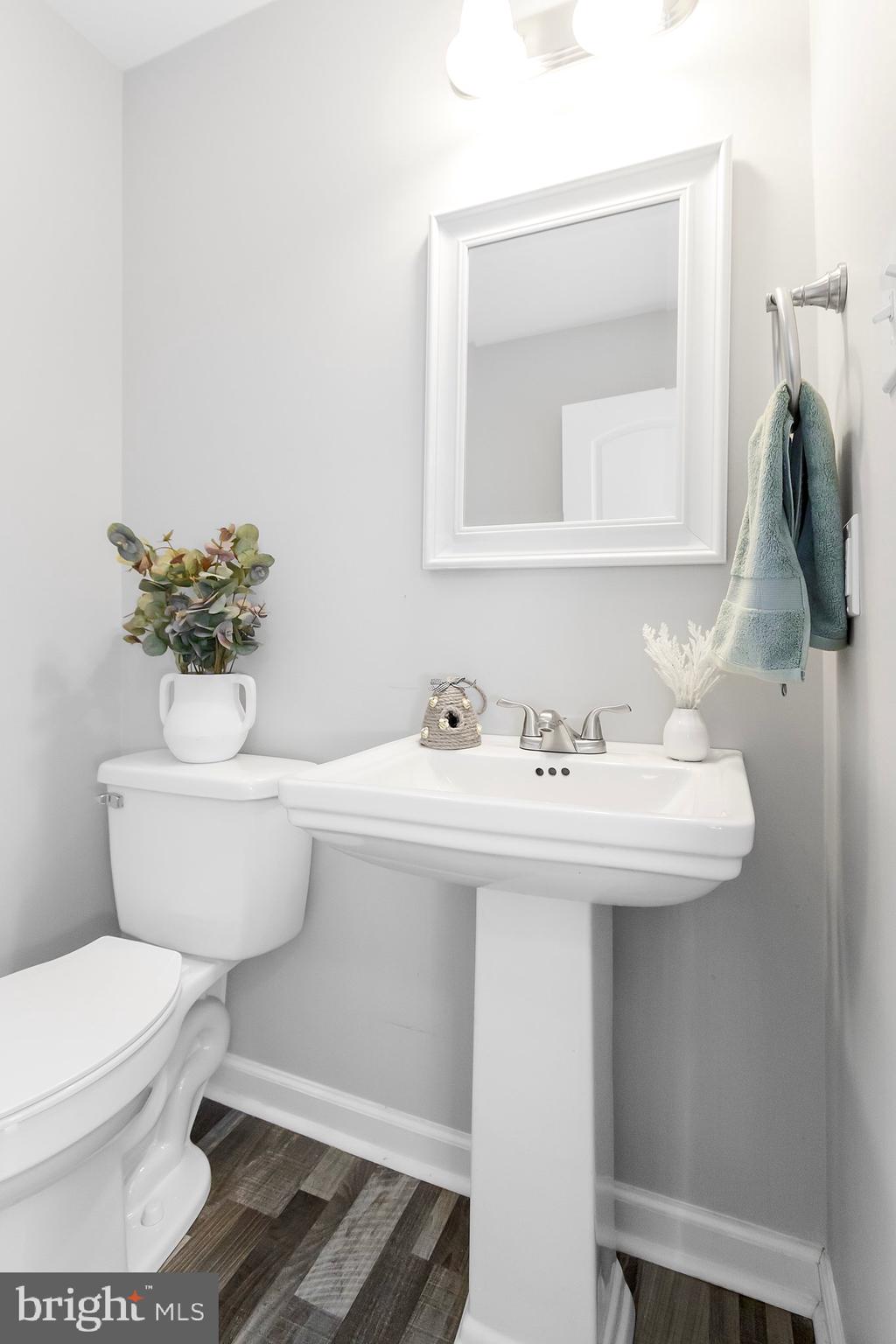 RED HILL - Residential