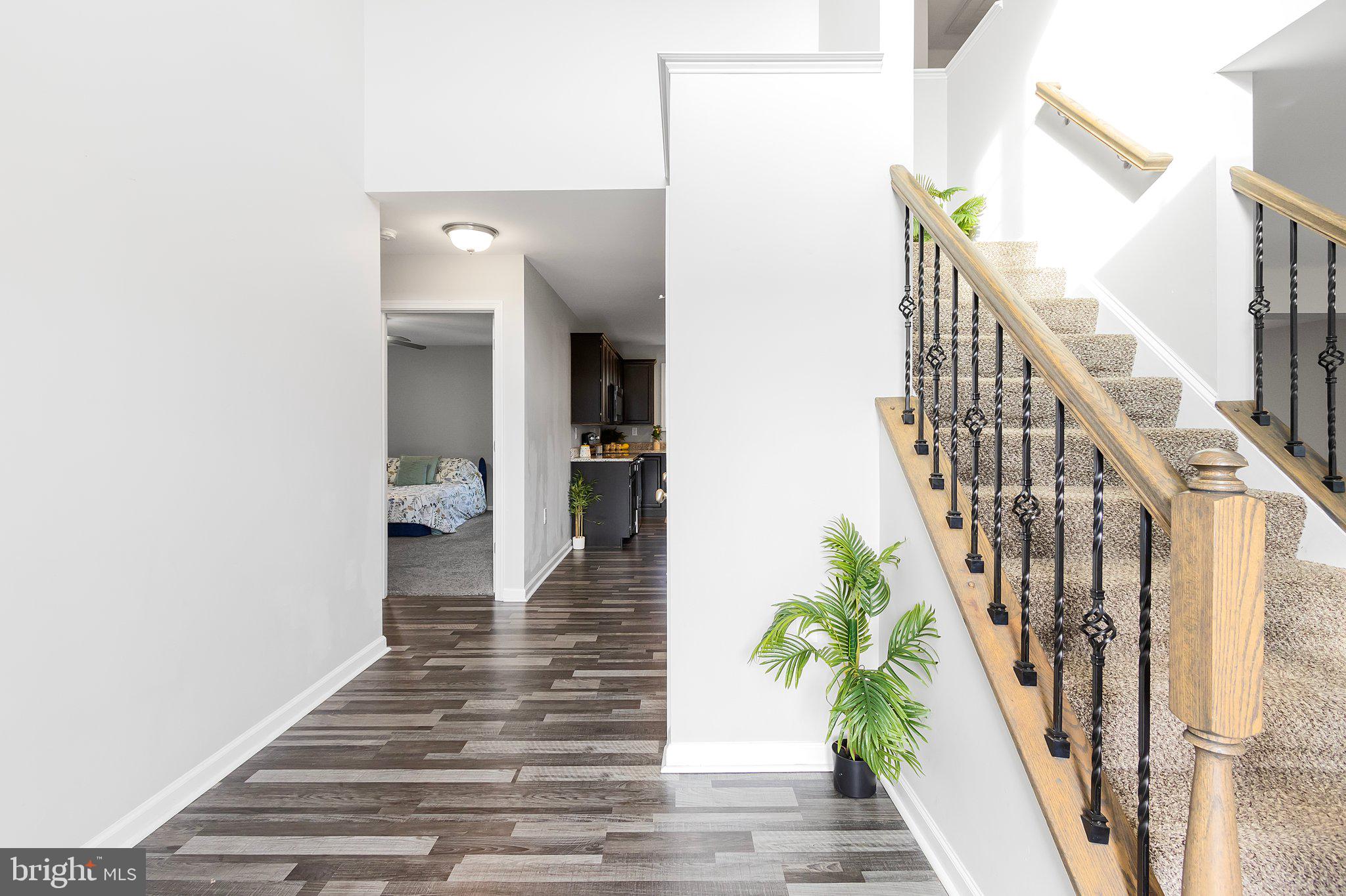 RED HILL - Residential