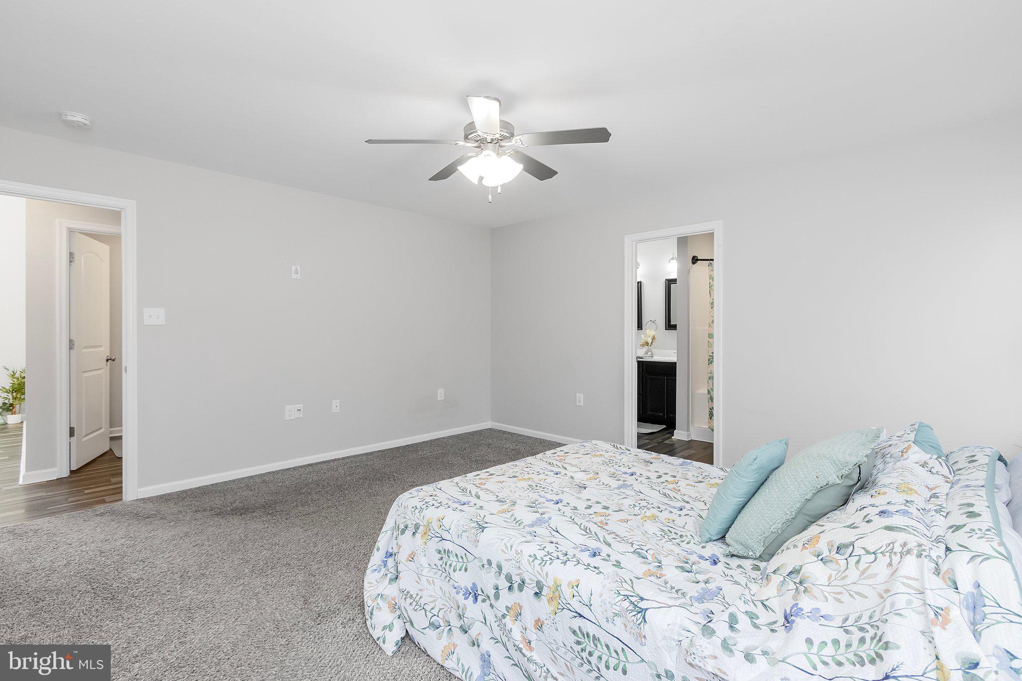 RED HILL - Residential