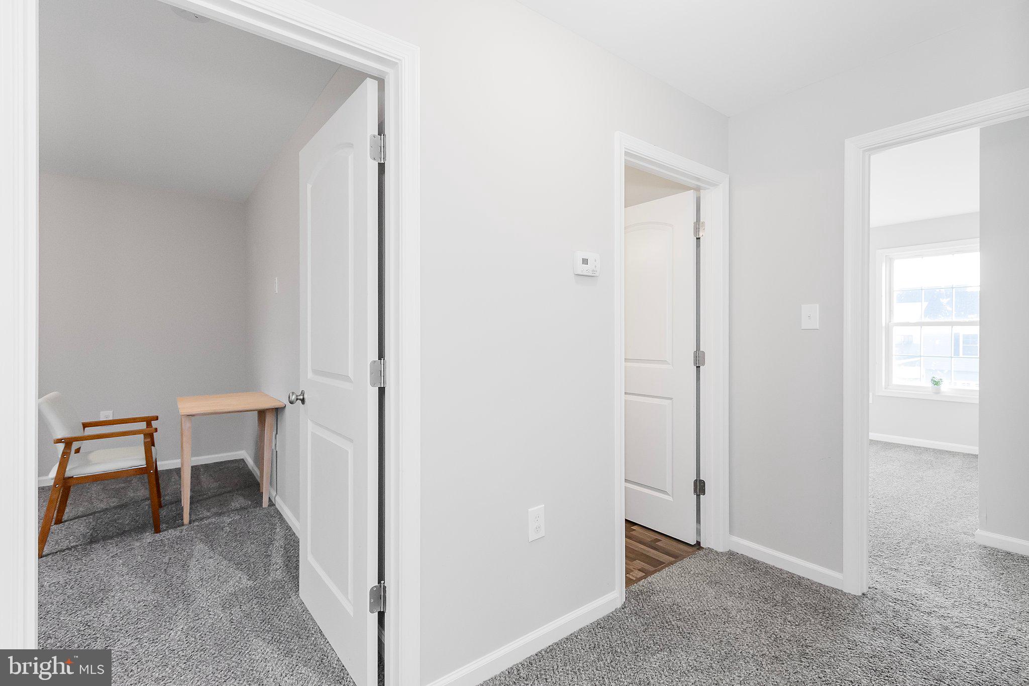 RED HILL - Residential