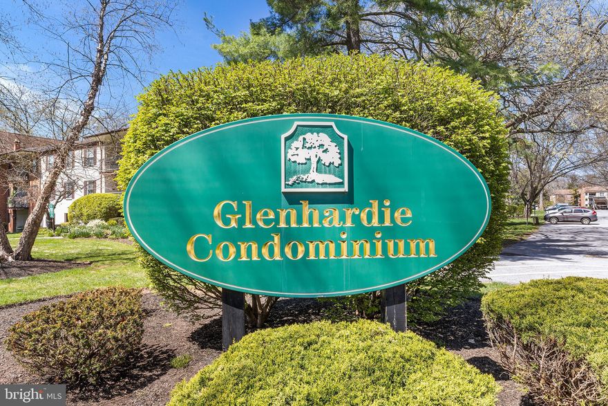Welcome to this inviting 1 bedroom, 1 bath second-floor condo in the popular Glenhardie community in Wayne. Enjoy peaceful, scenic views of the Glenhardie Golf Course right from your private balcony, perfect for morning coffee or unwinding at the end of the day. This well located unit offers comfortable, low maintenance living with easy access to major routes, shopping, dining, and all that the Main Line has to offer. Ideal for first time buyers, downsizers, or investors alike.