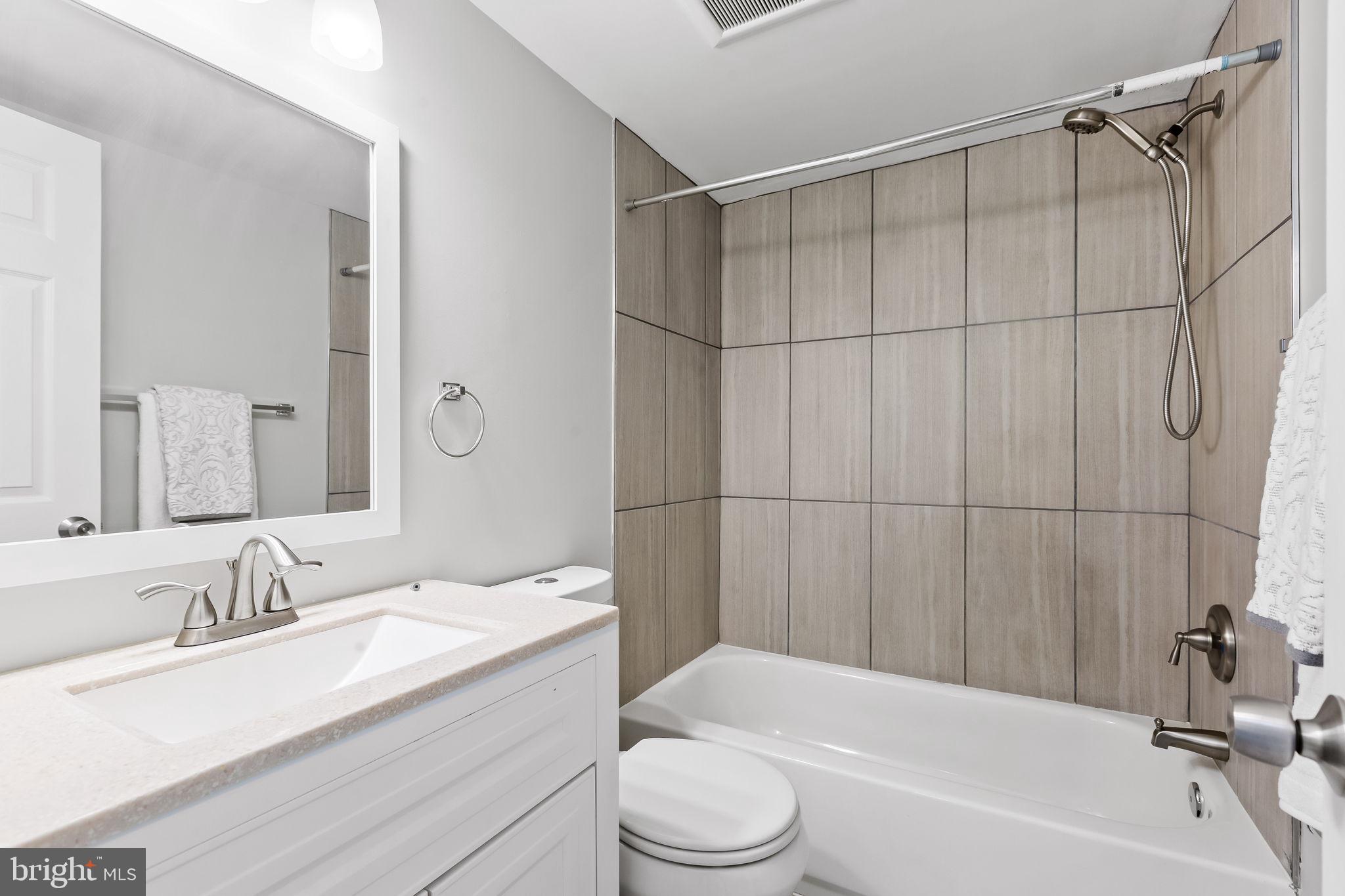 BOLTON HILL HISTORIC DISTRICT - Residential