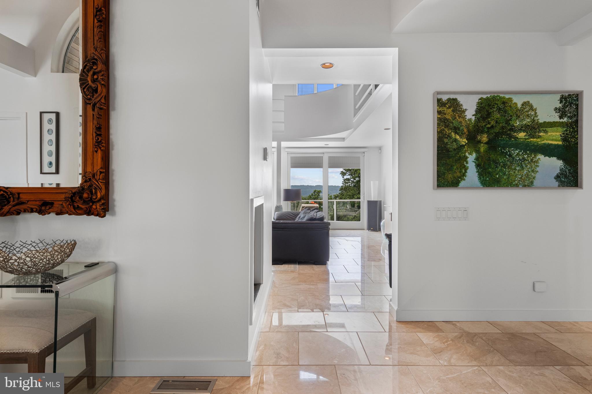 VALLEY FORGE MTN - Residential