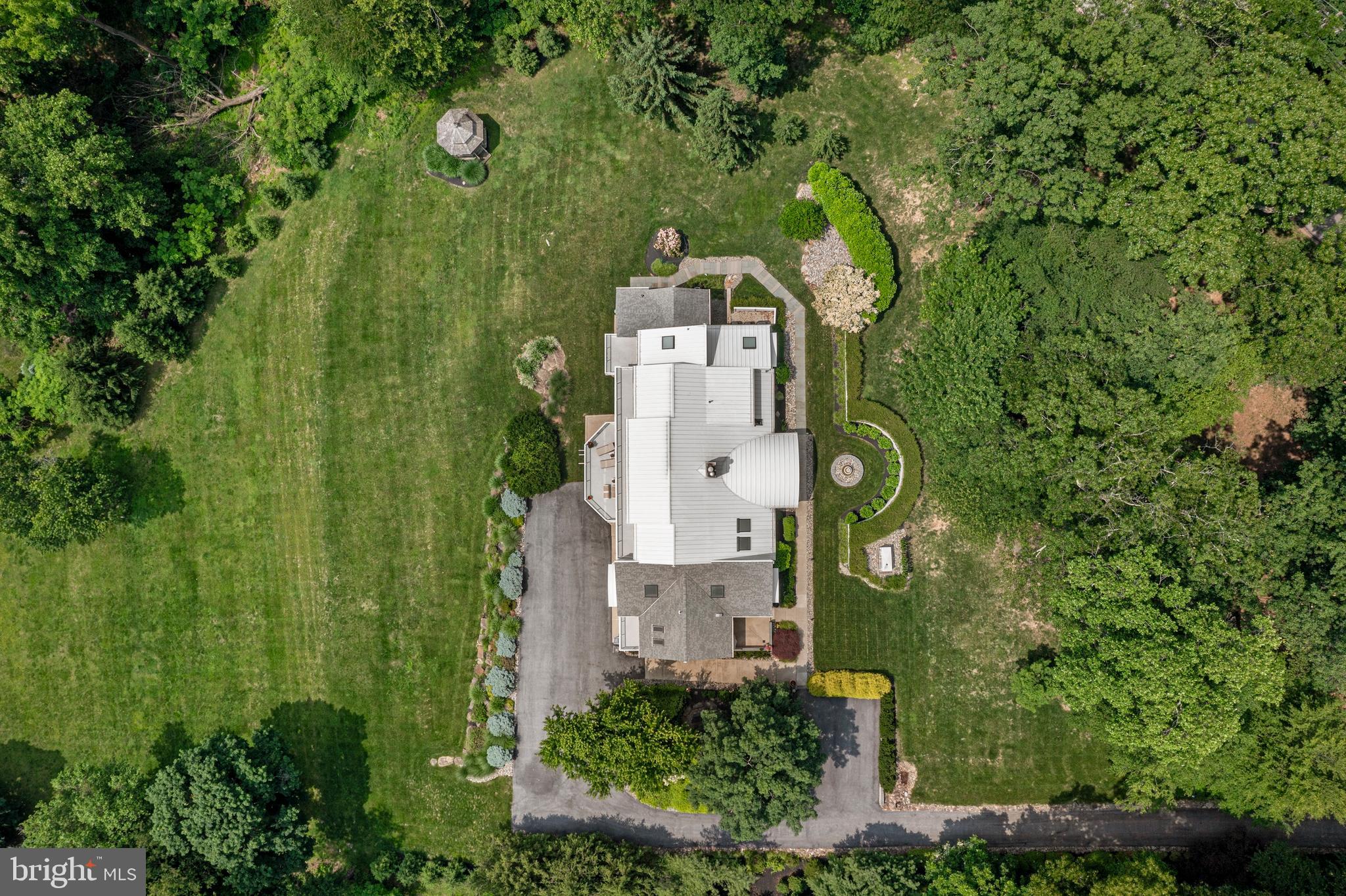 VALLEY FORGE MTN - Residential