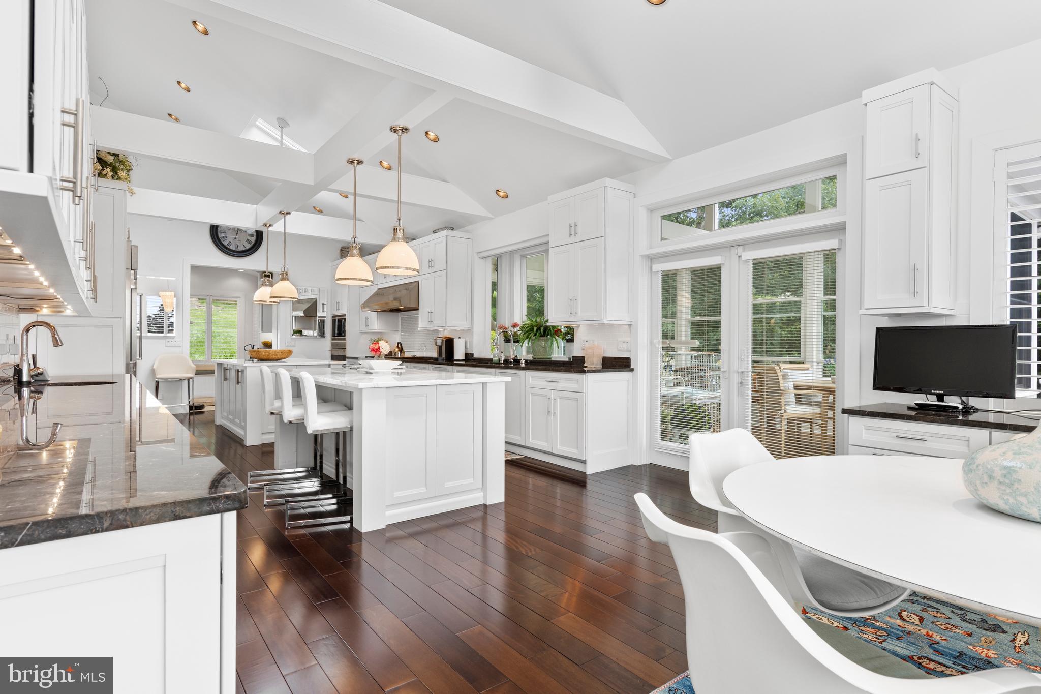 VALLEY FORGE MTN - Residential