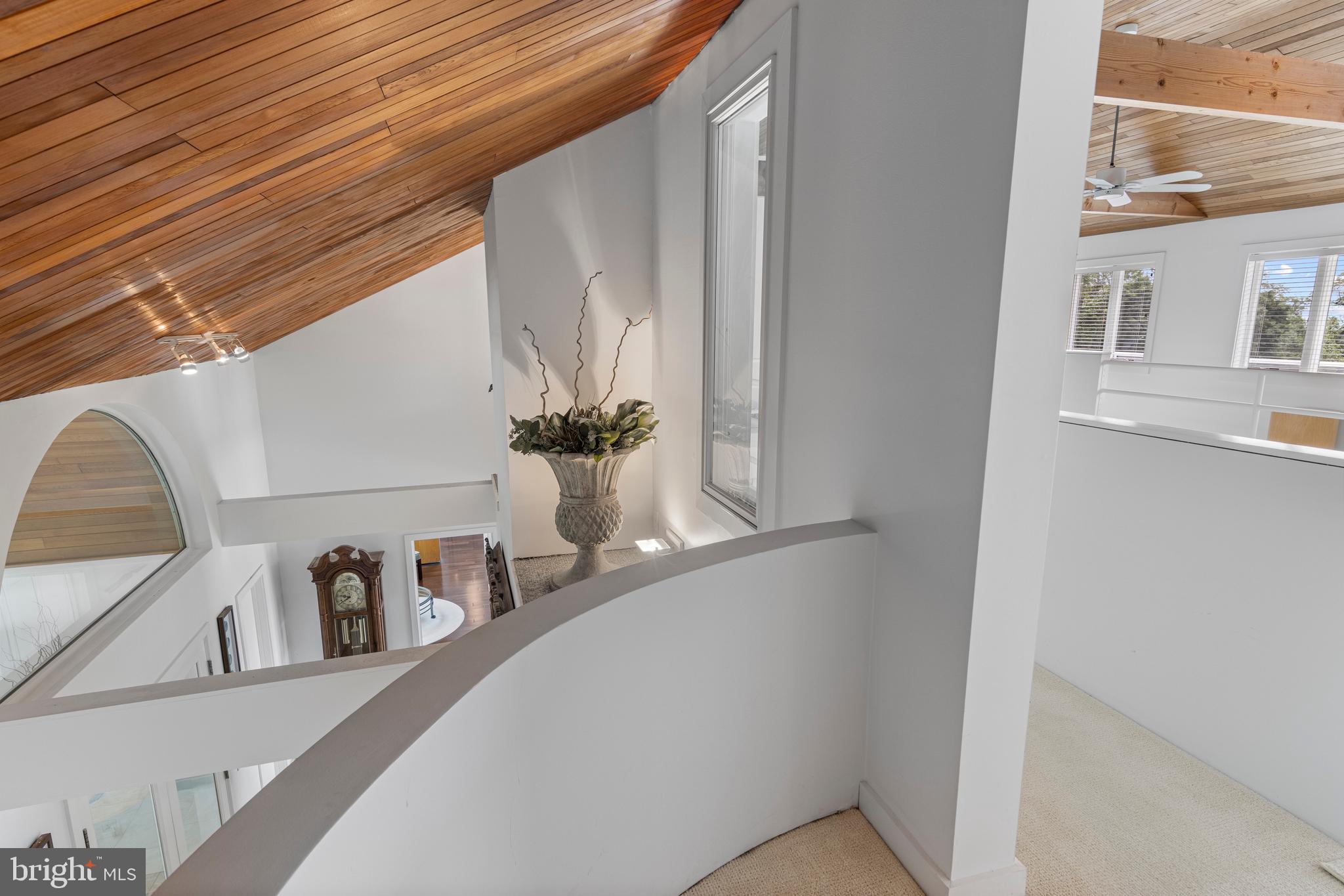 VALLEY FORGE MTN - Residential