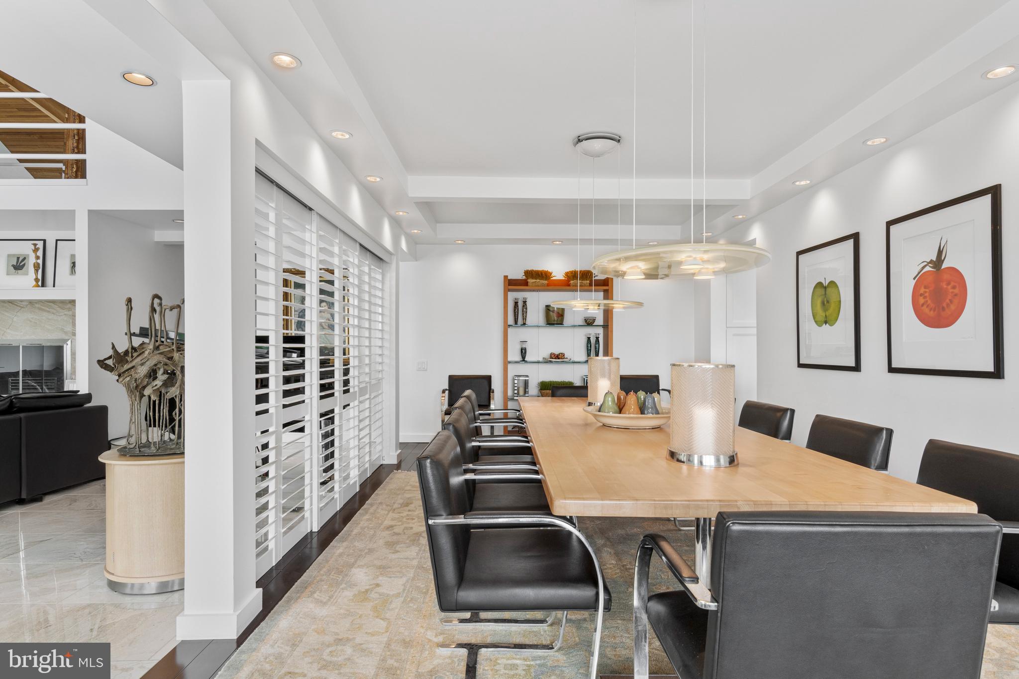 VALLEY FORGE MTN - Residential