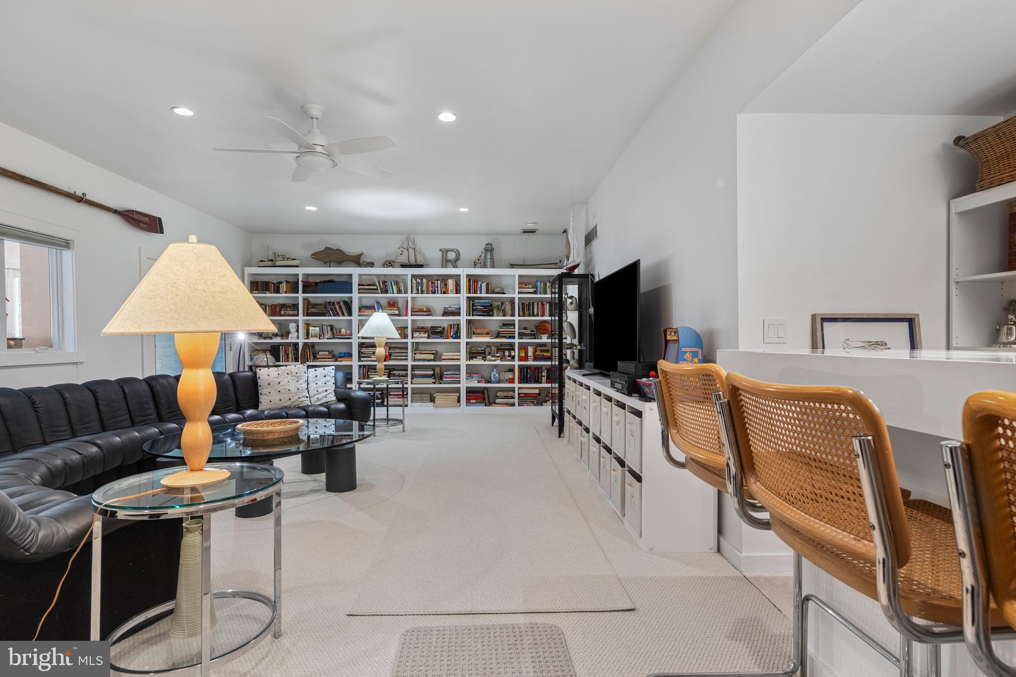 VALLEY FORGE MTN - Residential