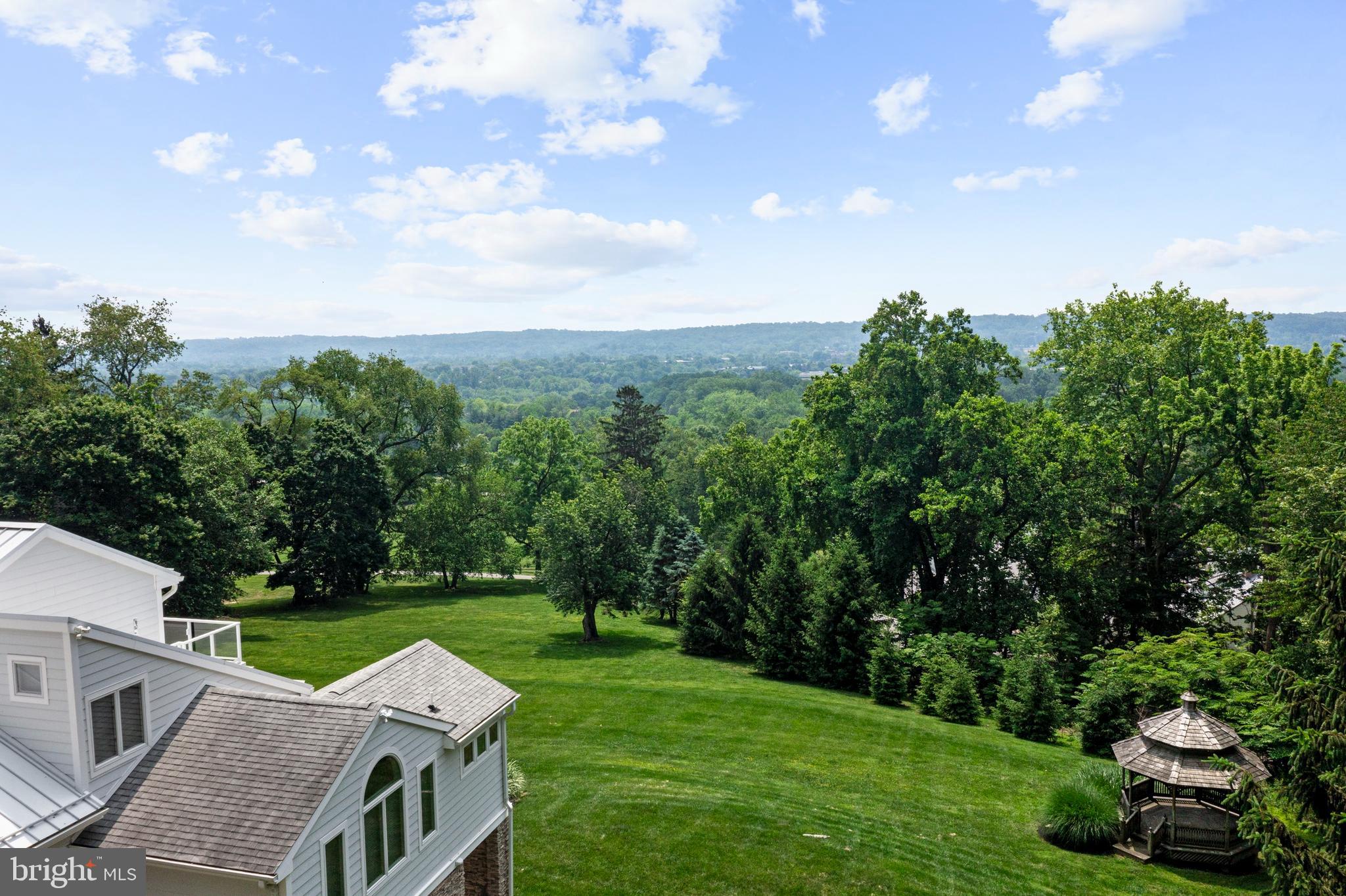 VALLEY FORGE MTN - Residential
