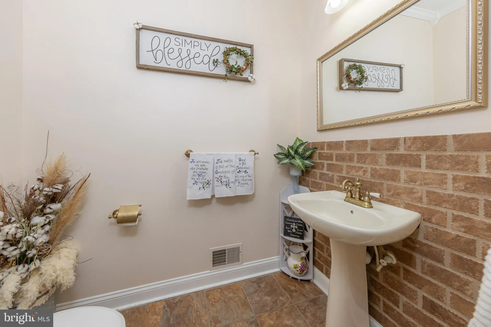 Pittsgrove, New Jersey 08318, United States, 4 Bedrooms Bedrooms, ,4 BathroomsBathrooms,Residential,Coming Soon,139970