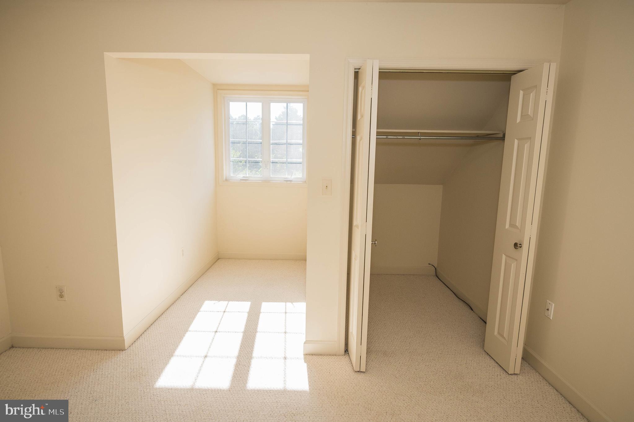 MALLARD RIDGE - Residential Lease