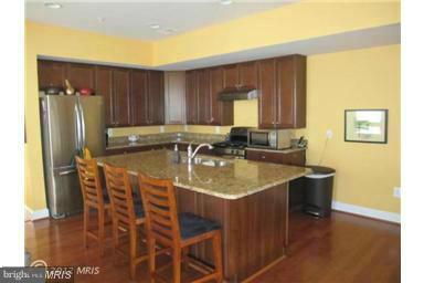 POTOMAC CLUB - Residential Lease