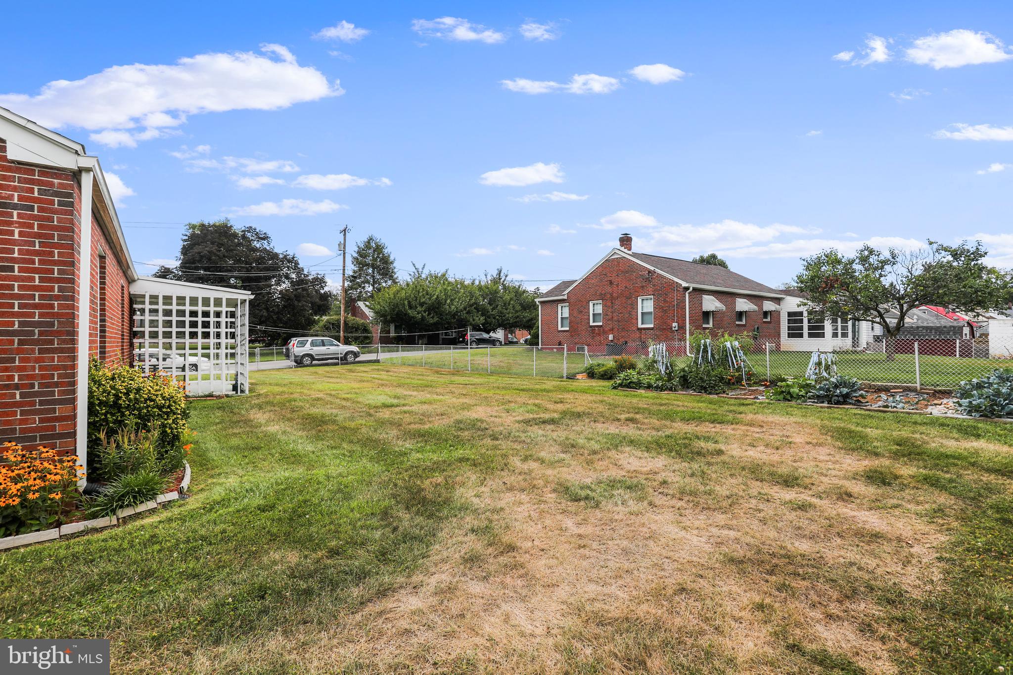 HALFWAY AREA - Residential