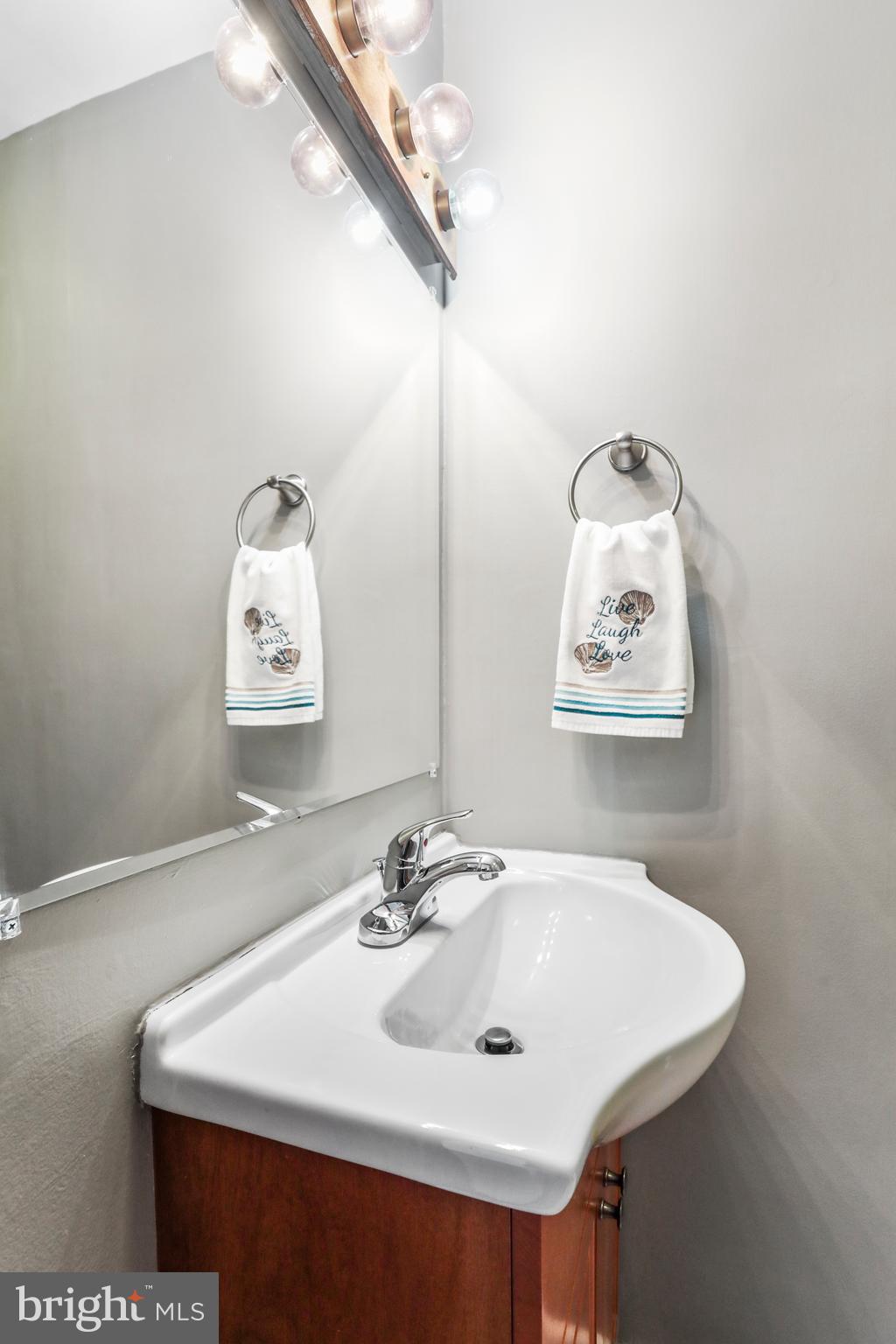 HALFWAY AREA - Residential