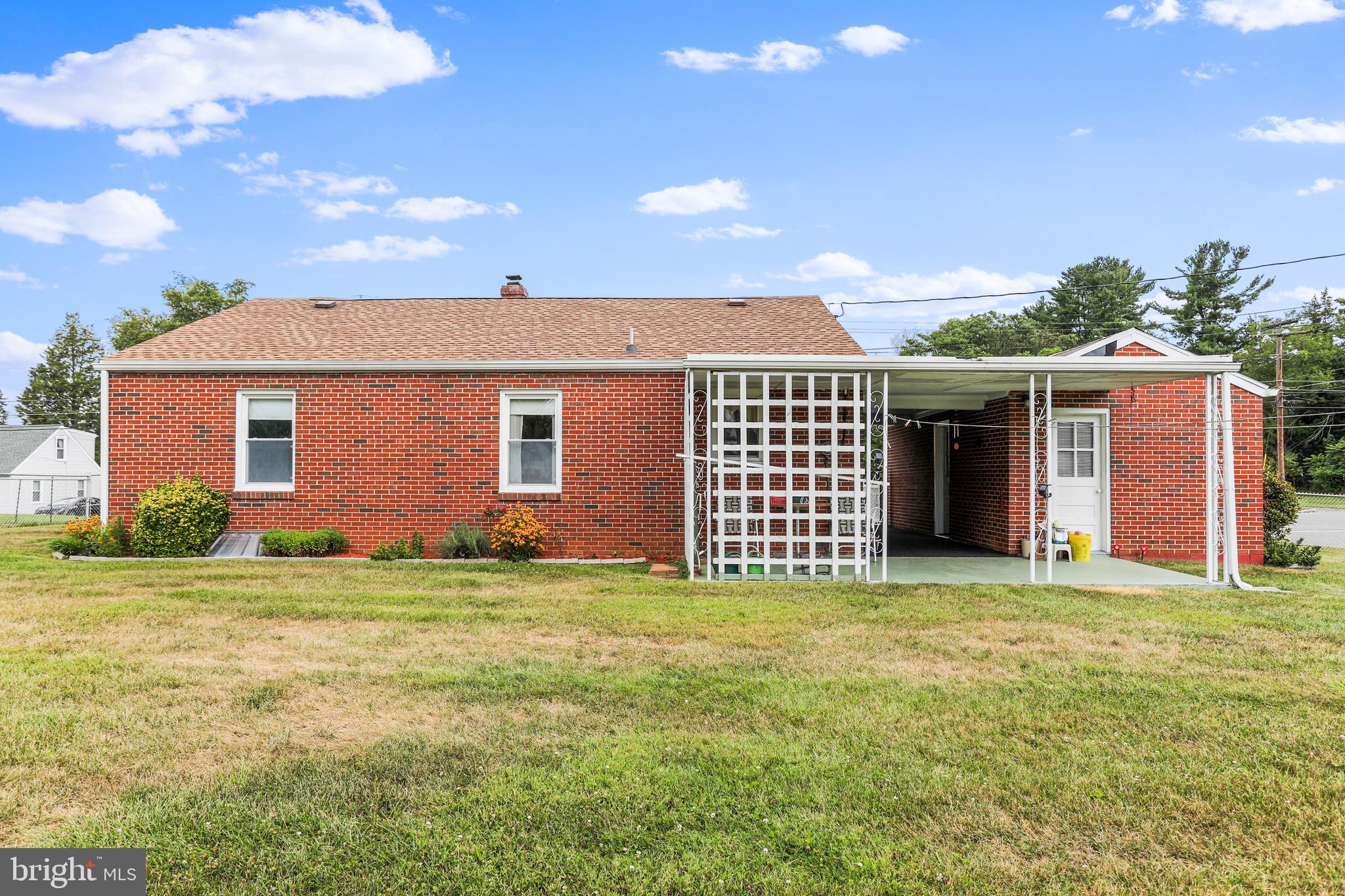 HALFWAY AREA - Residential