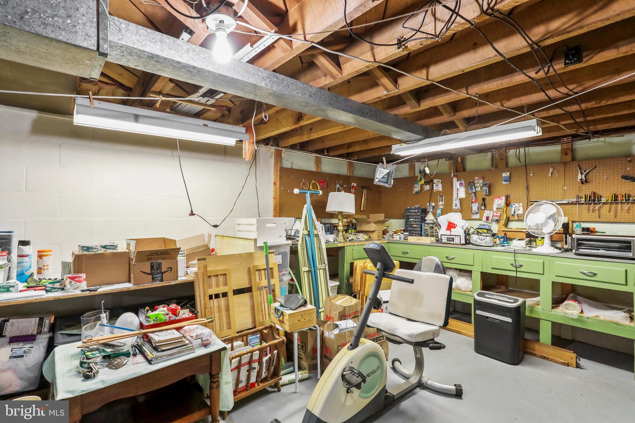 HALFWAY AREA - Residential