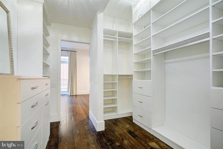 FITLER SQUARE - Residential