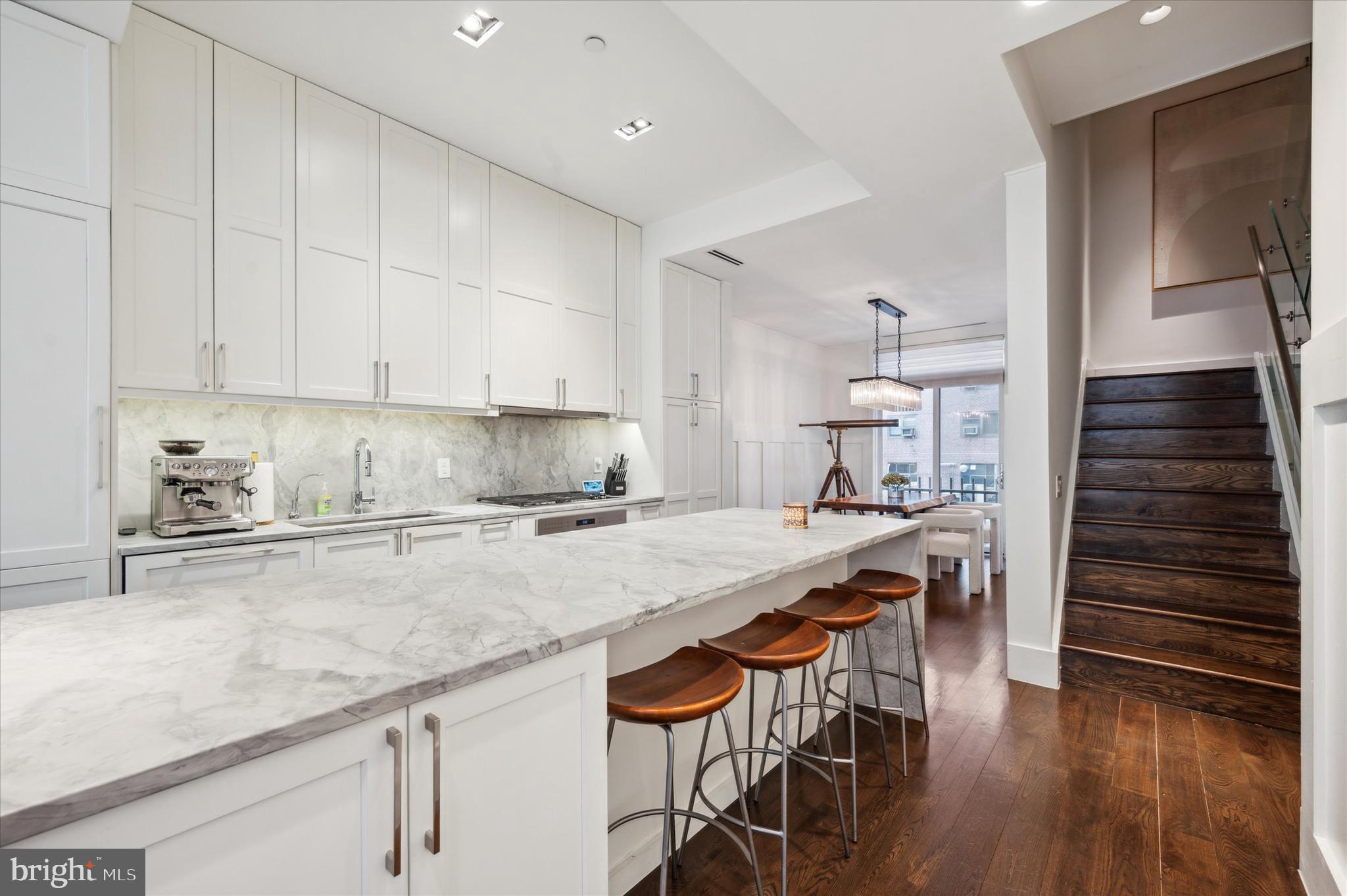 FITLER SQUARE - Residential