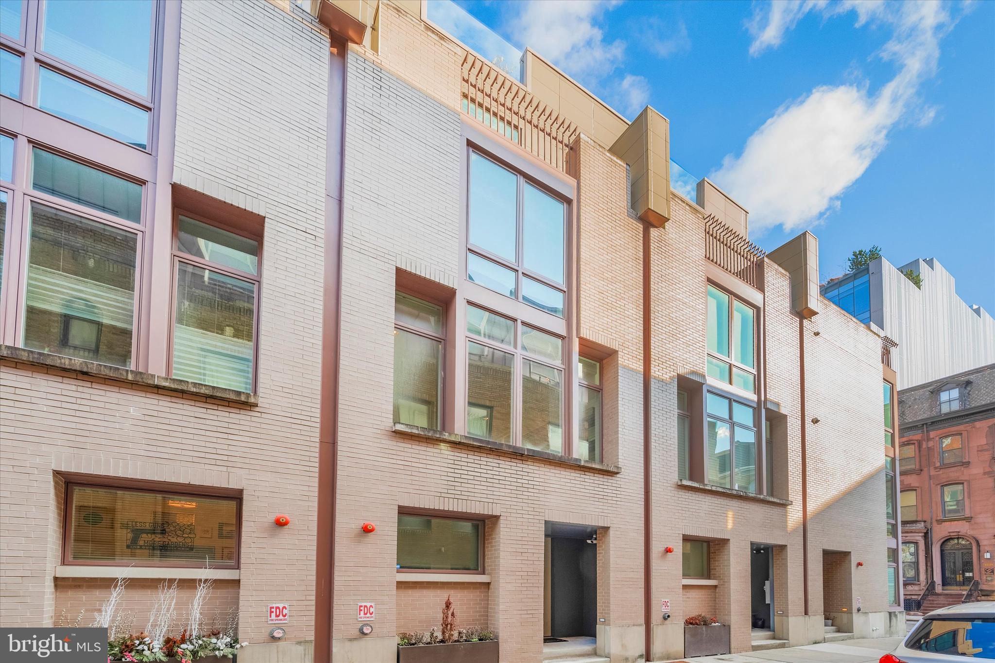 FITLER SQUARE - Residential