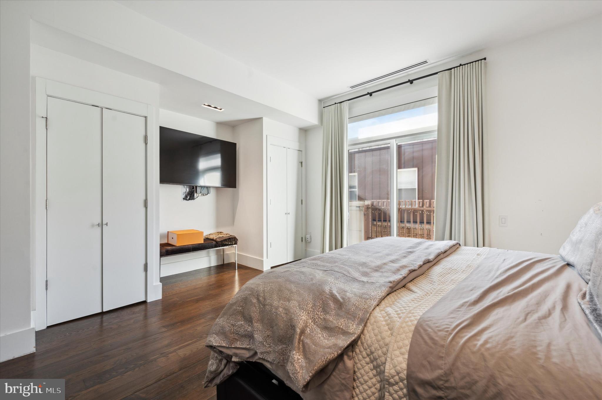 FITLER SQUARE - Residential