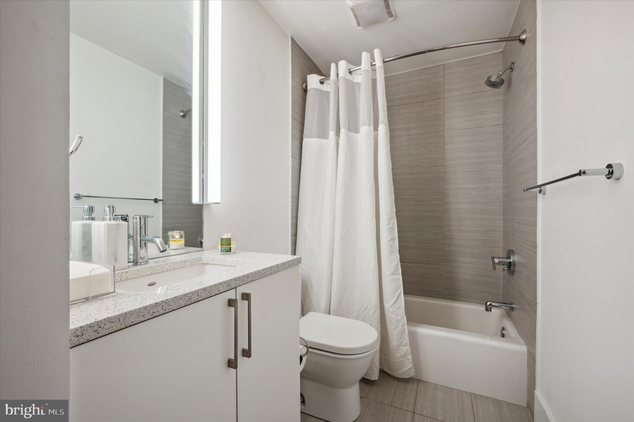 FITLER SQUARE - Residential