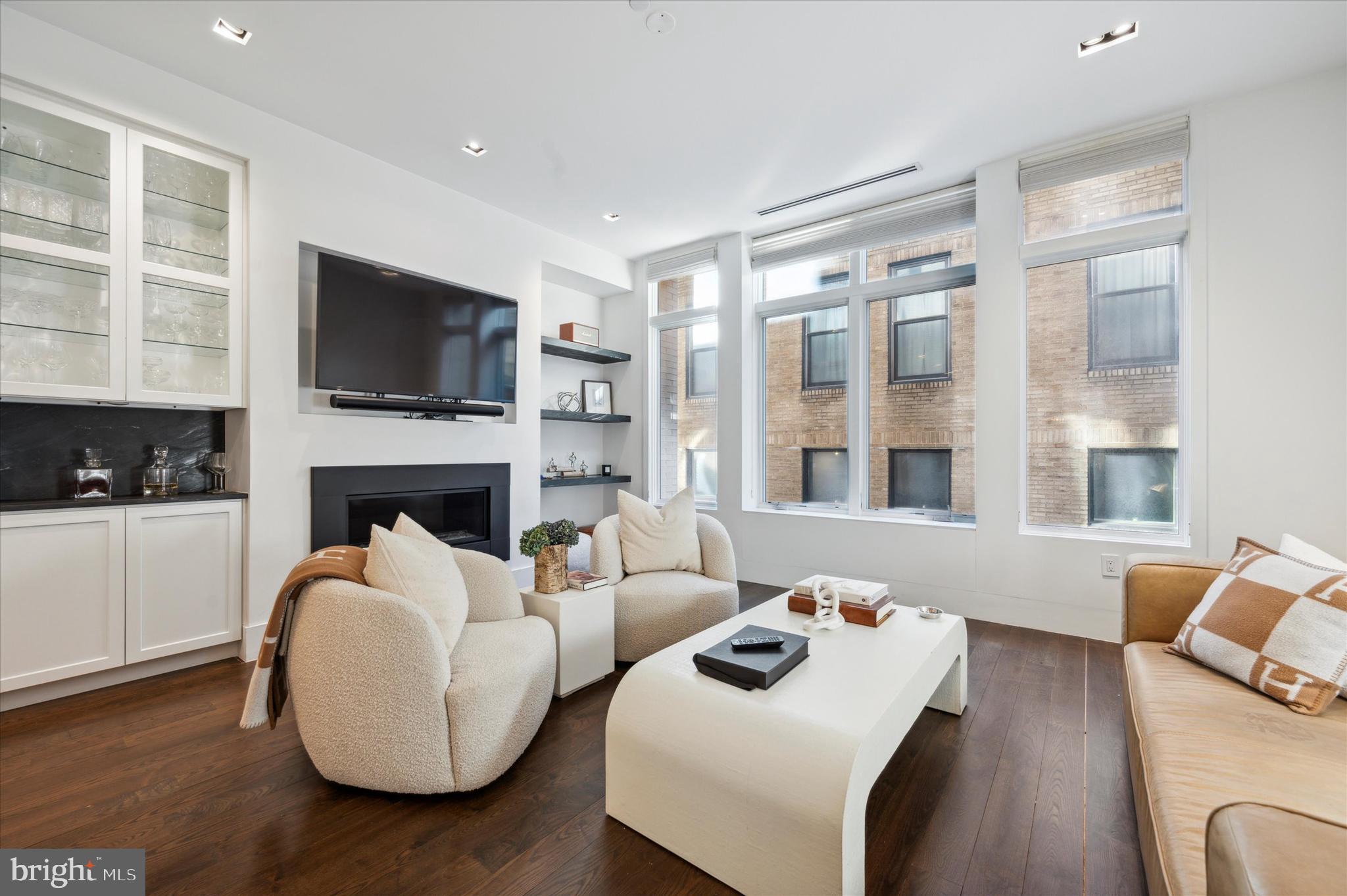 FITLER SQUARE - Residential