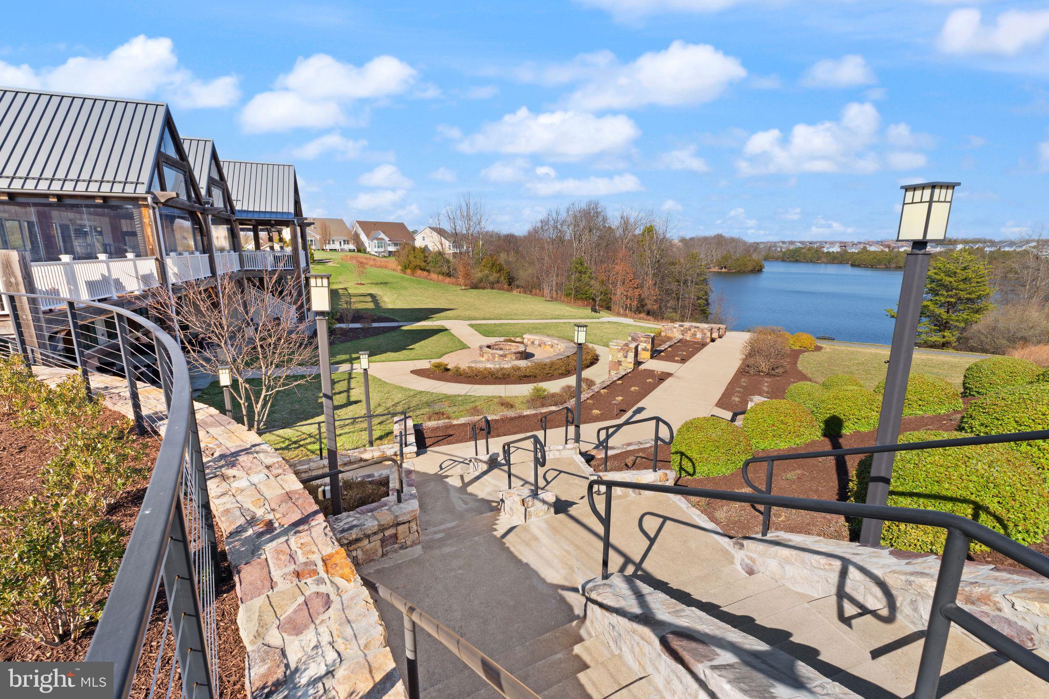 SHENANDOAH, LAKE FREDERICK - Residential