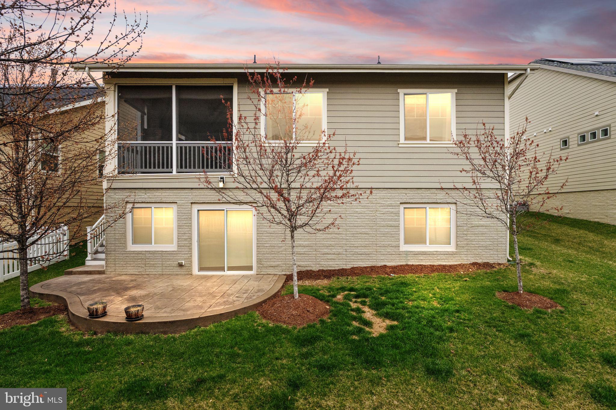 SHENANDOAH, LAKE FREDERICK - Residential