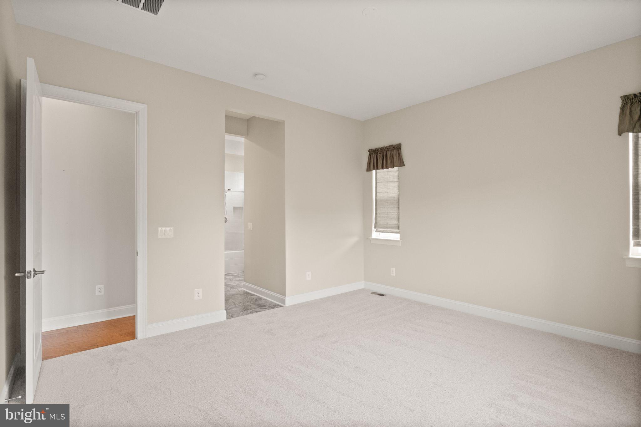 SHENANDOAH, LAKE FREDERICK - Residential